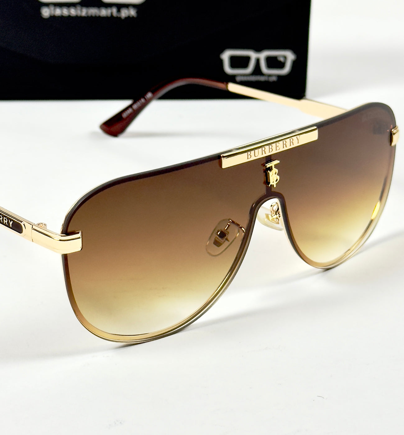 Burberry – 22345 – 60 – Golden Brown  – Metal – Sunglasses – Unisex