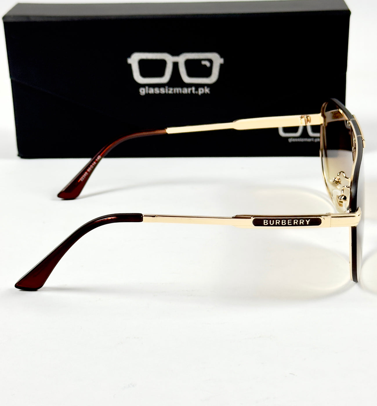 Burberry – 22345 – 60 – Golden Brown  – Metal – Sunglasses – Unisex
