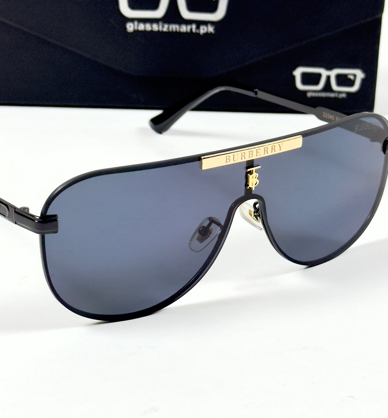 Burberry – 22345 – 60 – Black  – Metal – Sunglasses – Unisex