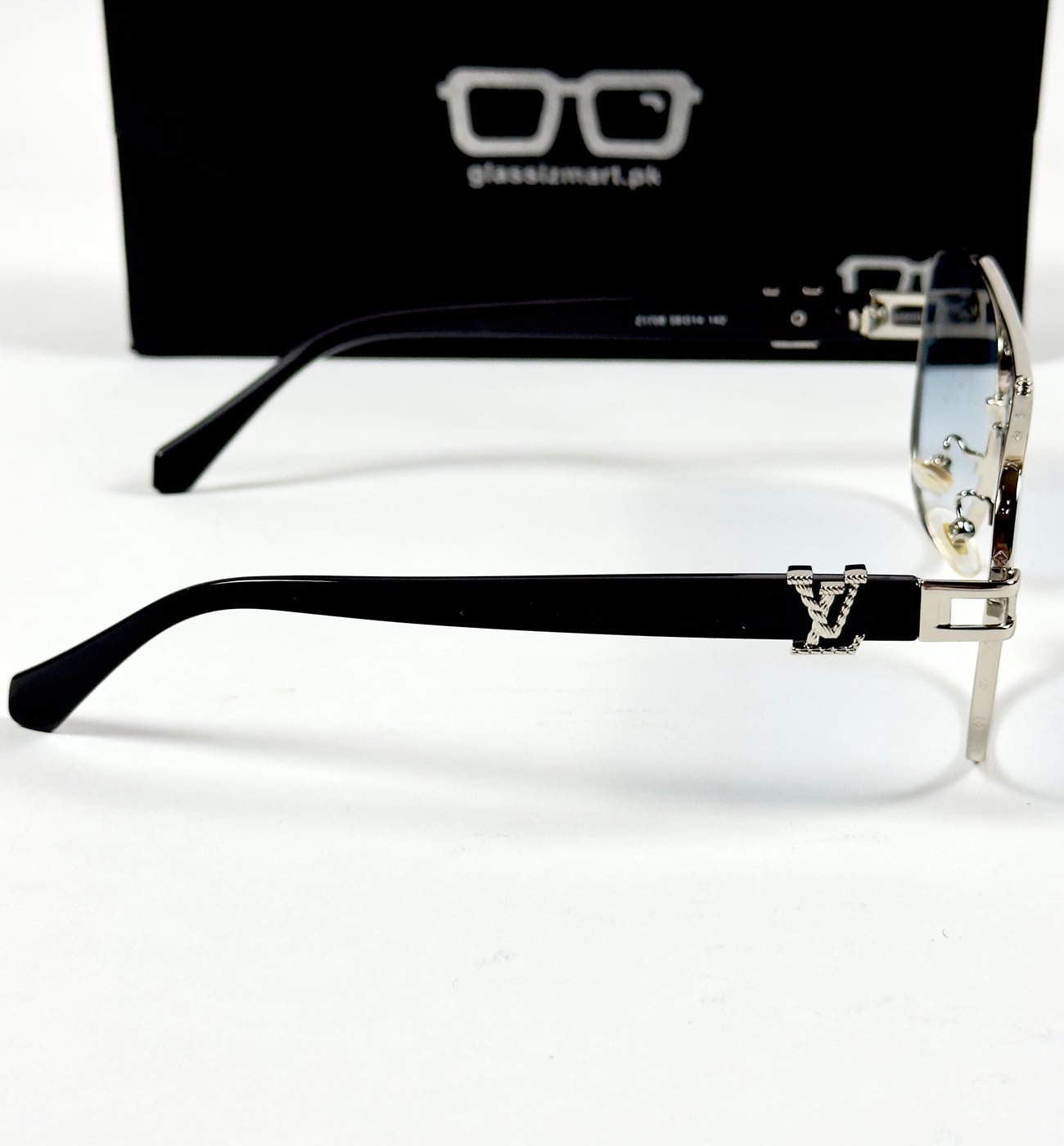 Louis Vuitton – 1708 - 58 – Silver Blue - Metal - Sunglasses – Unisex