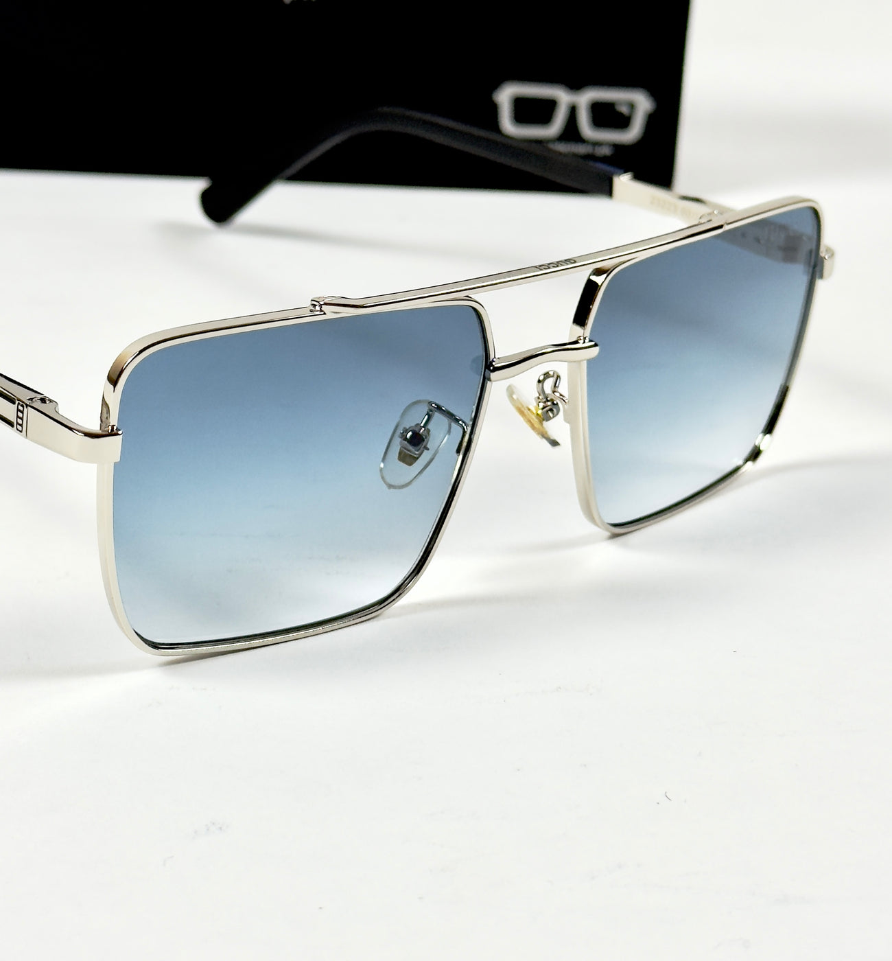 Gucci – 23223 - 60 – Silver Blue - Metal - Sunglasses – Unisex