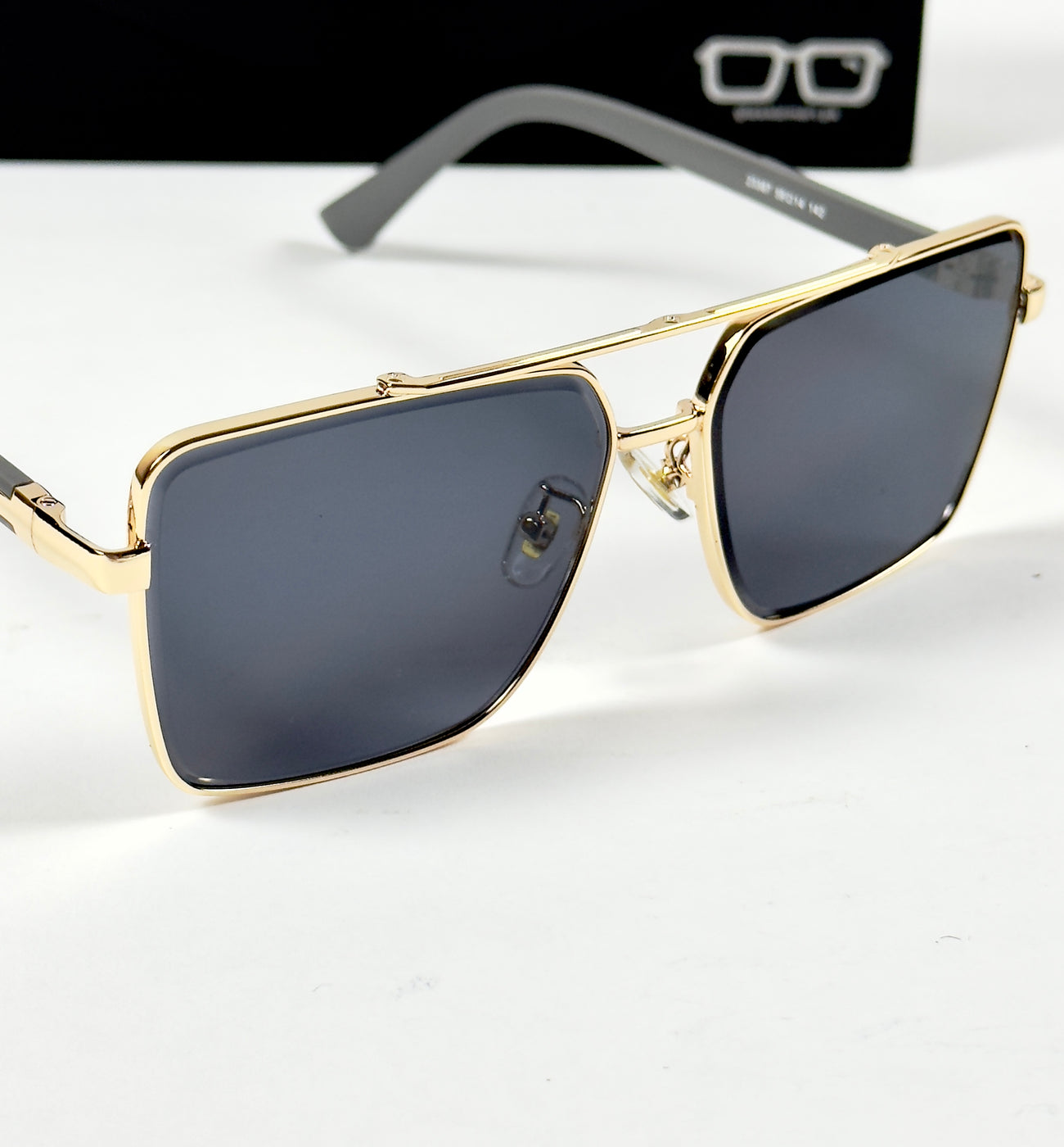 Louis Vuitton – 23387 - 59 – Golden Black - Metal - Sunglasses – Unisex