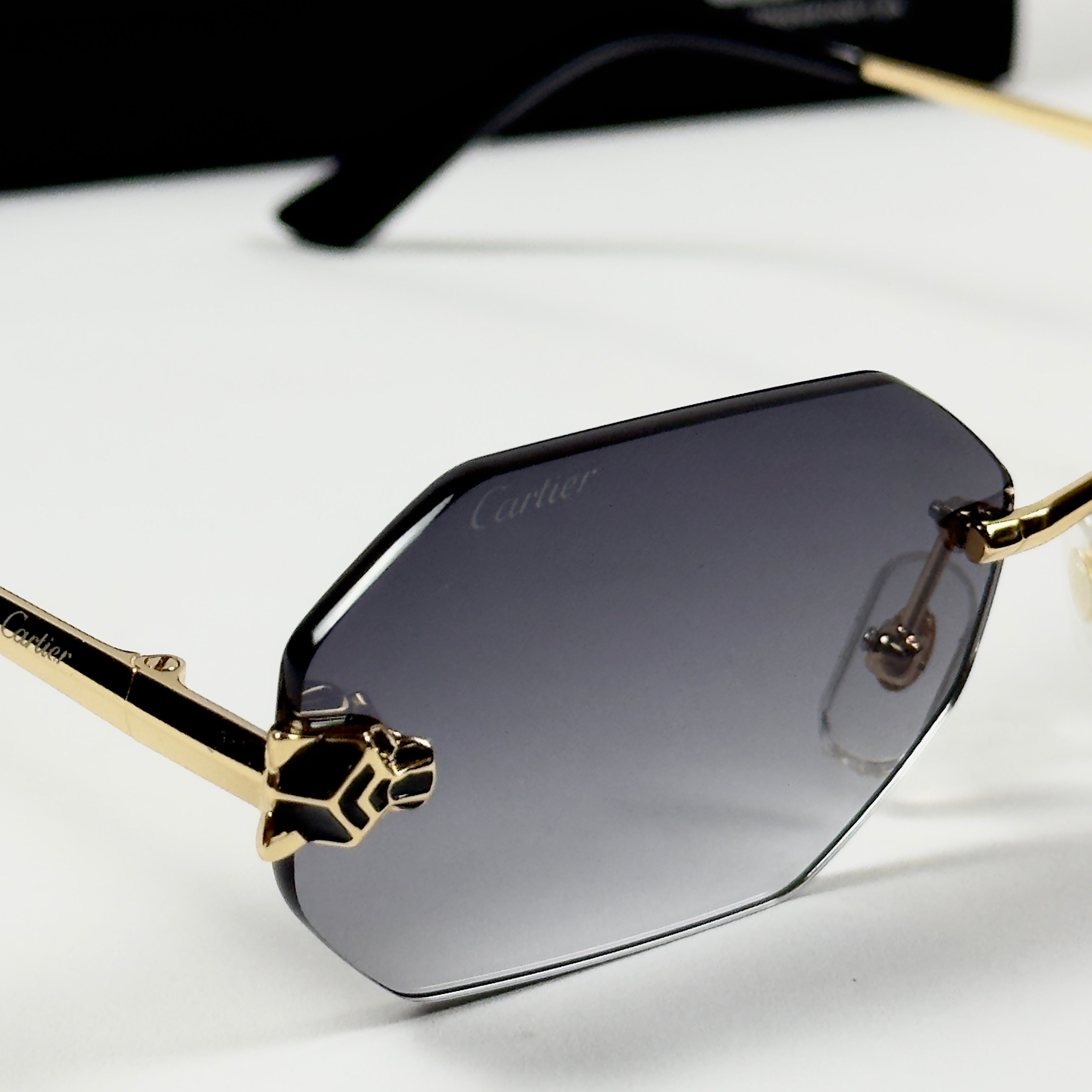 Cartier – 0599 - 56 – Golden Black Gradient - Metal - Sunglasses – Unisex - Premium