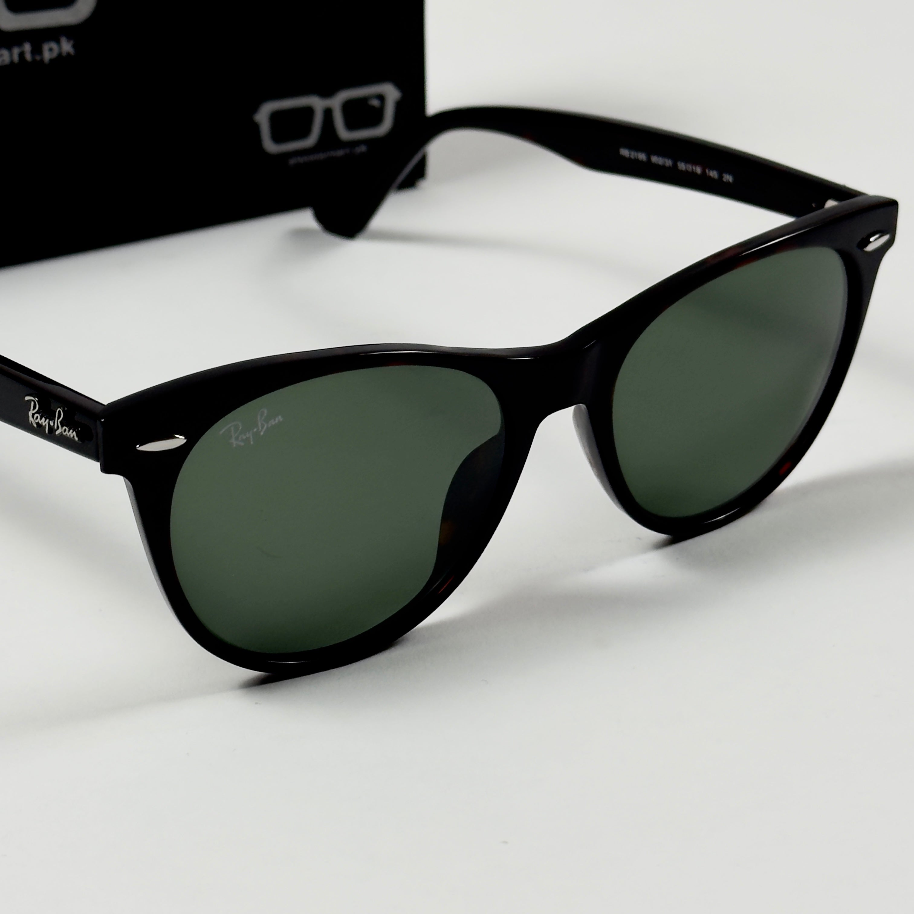 RayBan – 2185 – 55 – Tortoise Green –  Acetate- Sunglasses – Unisex - Premium