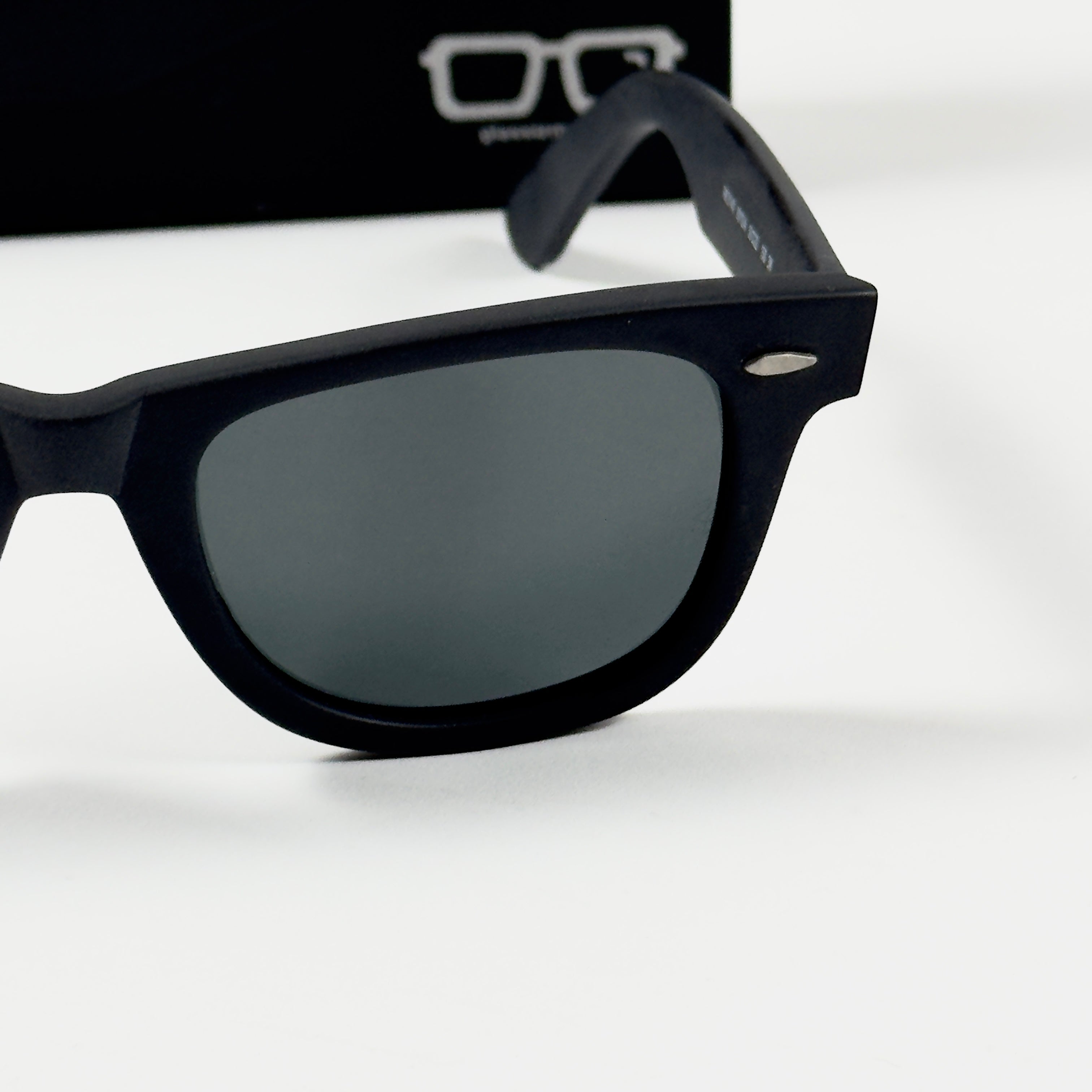 RayBan – 2140 – 50 – Matte Black –  Acetate- Sunglasses – Unisex - Premium