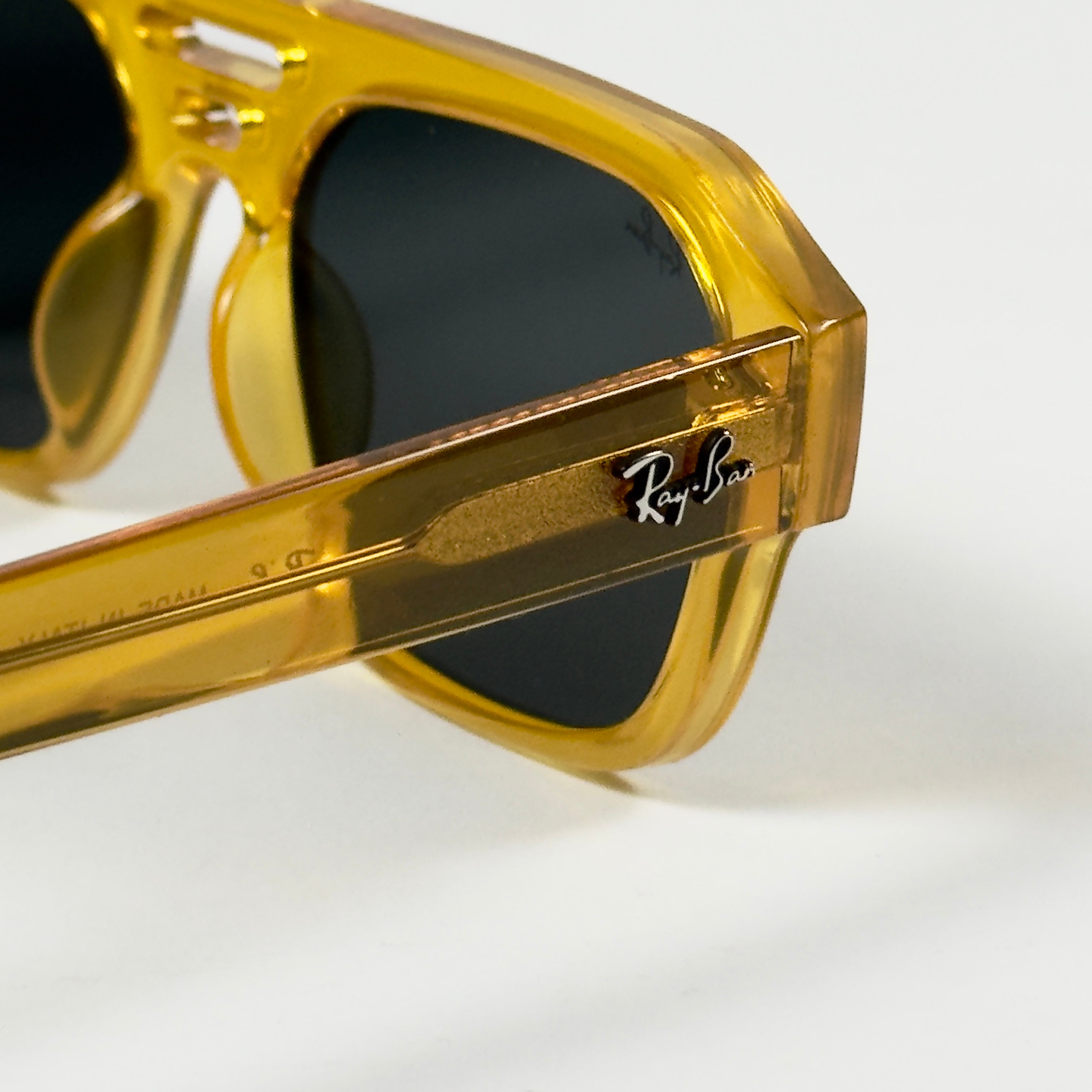 RayBan – 4397 – 54 – Yellow Black –  Acetate- Sunglasses – Unisex - Premium