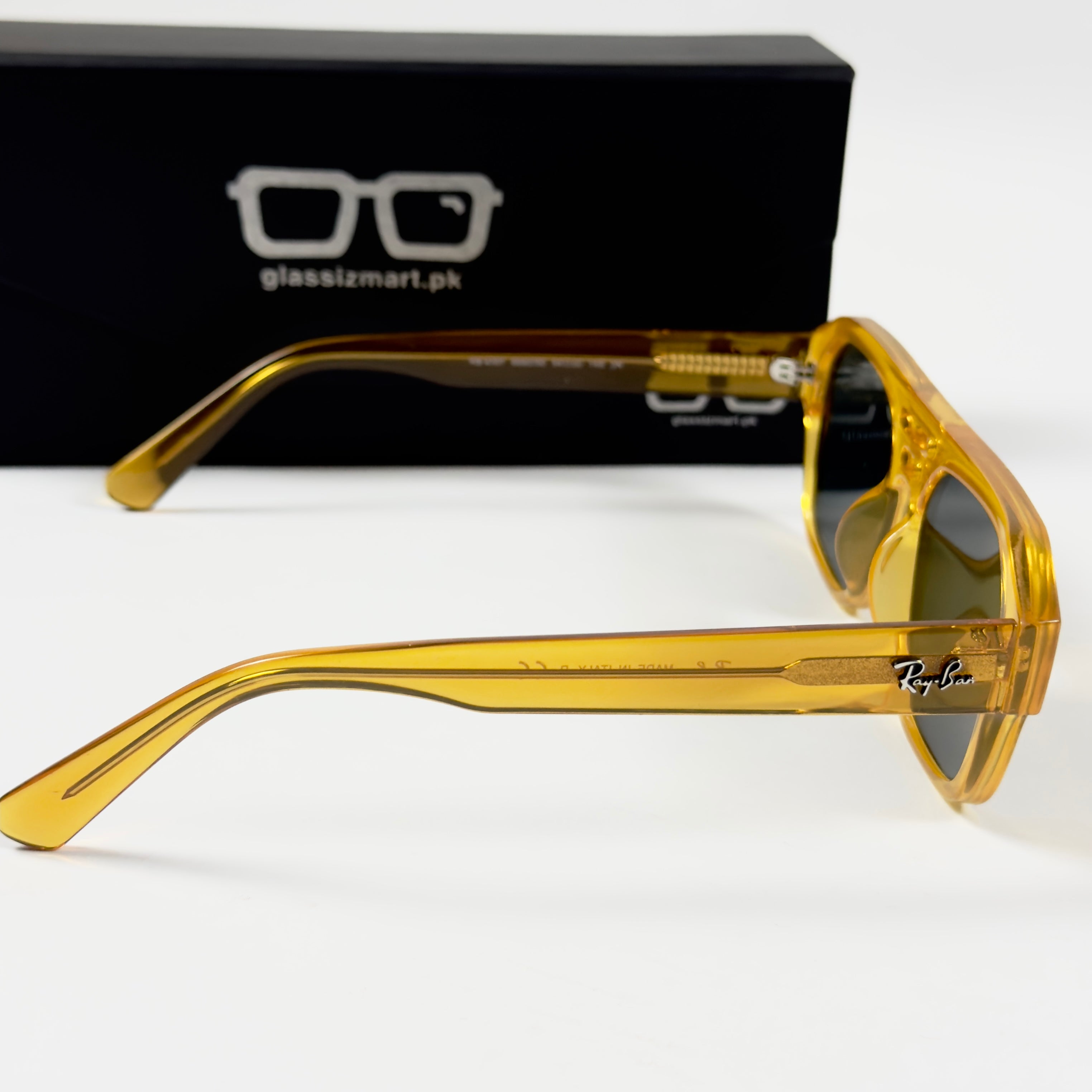 RayBan – 4397 – 54 – Yellow Black –  Acetate- Sunglasses – Unisex - Premium