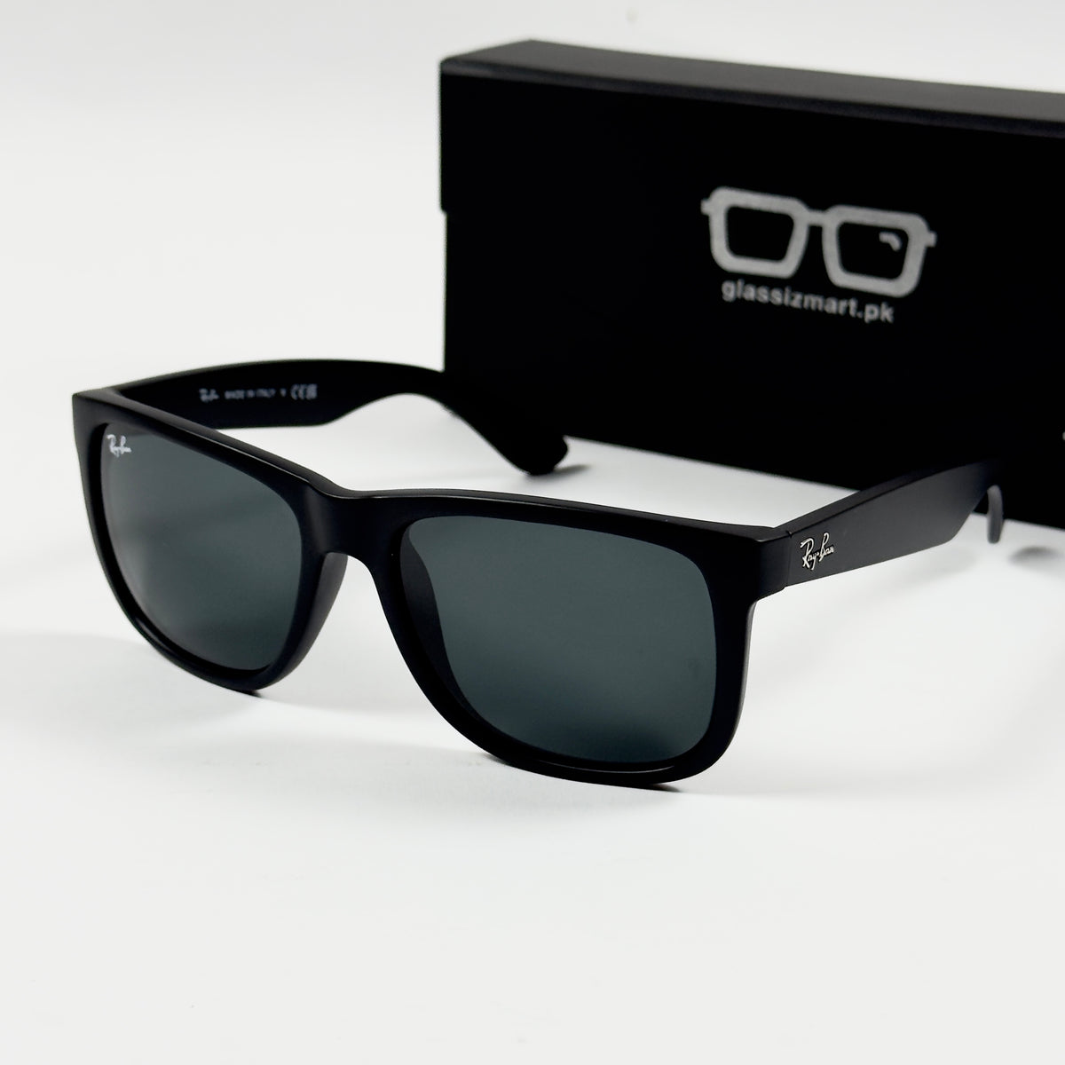 RayBan – 4165 – 60 – Black –  Acetate- Sunglasses – Unisex - Premium