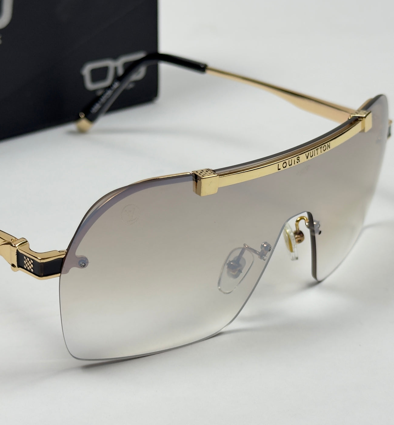 Louis Vuitton – 1232 - 137 – Golden Gradient - Metal - Sunglasses – Unisex