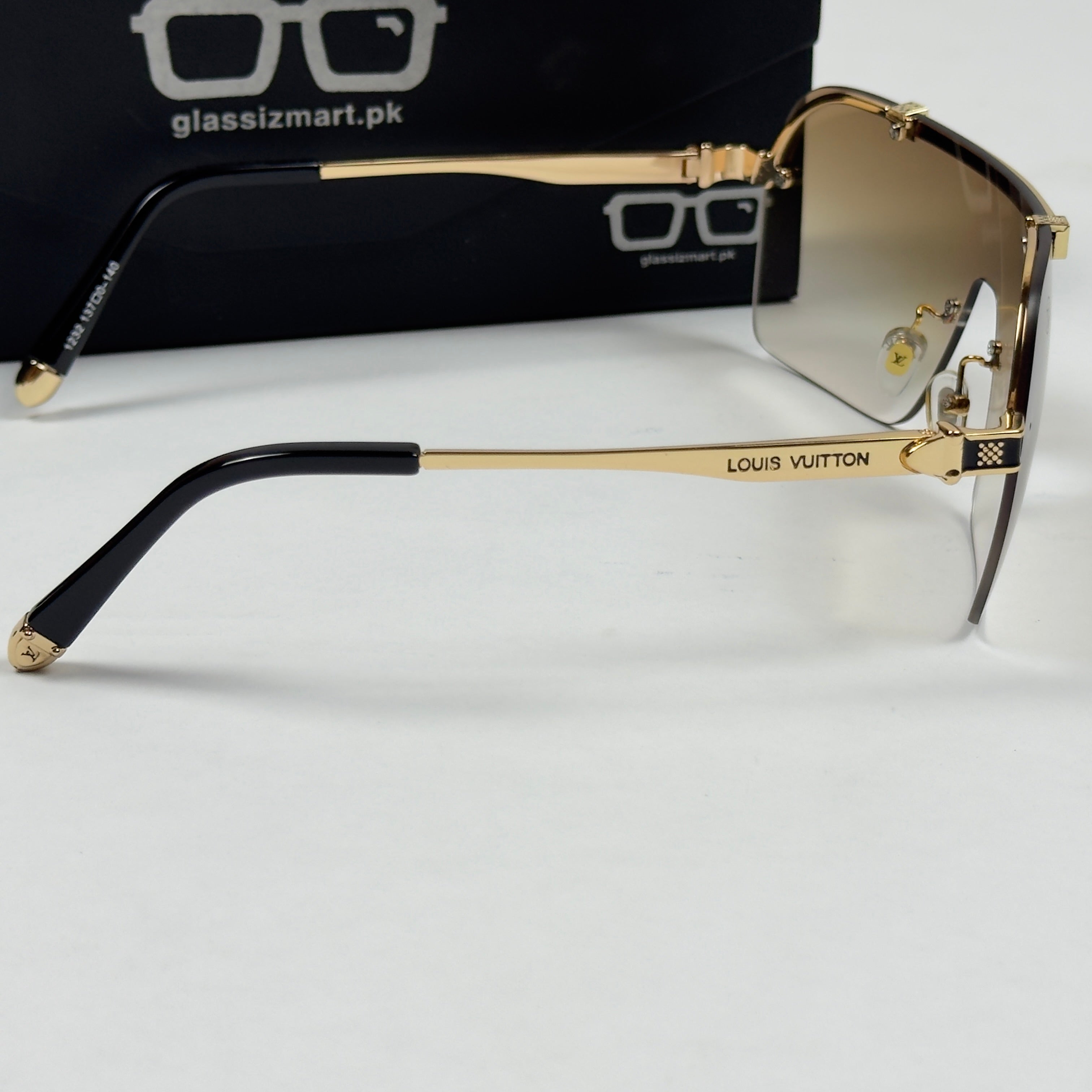 Louis Vuitton – 1232 - 137 – Golden Gradient - Metal - Sunglasses – Unisex
