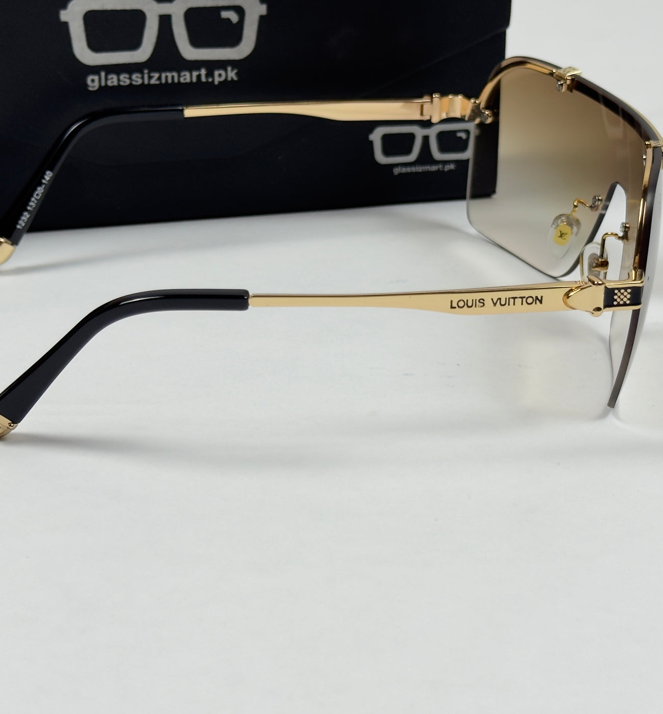 Louis Vuitton – 1232 - 137 – Golden Gradient - Metal - Sunglasses – Unisex