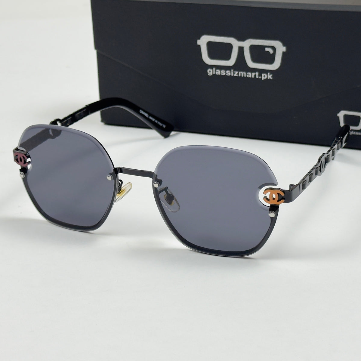 Chanel – 95053 – 60 – Black – Metal – Sunglasses – Ladies