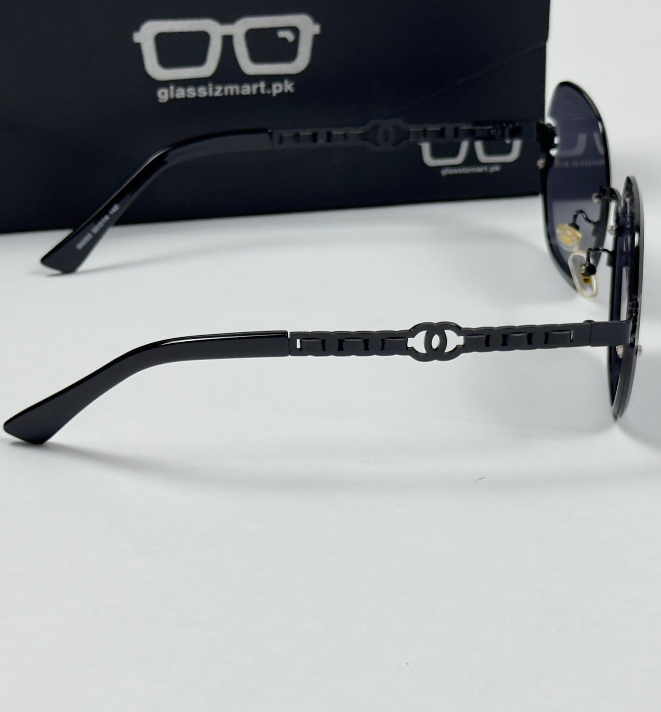 Chanel – 95053 – 60 – Black – Metal – Sunglasses – Ladies