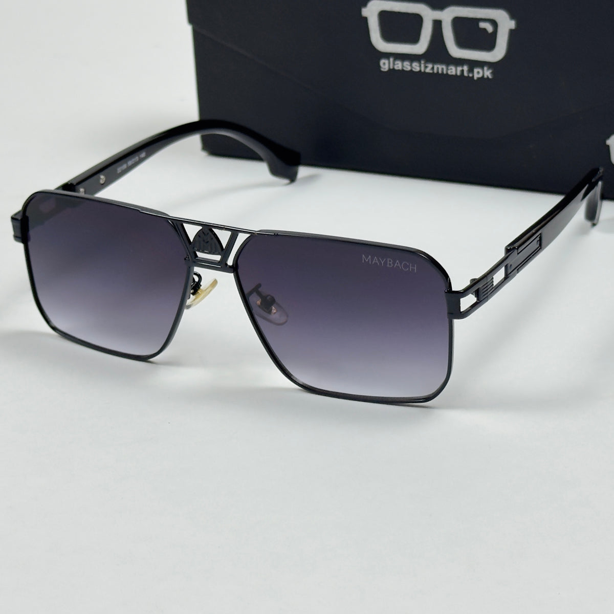 Maybach – 22106 – 58 – Black Gradient – Metal – Sunglasses – Unisex