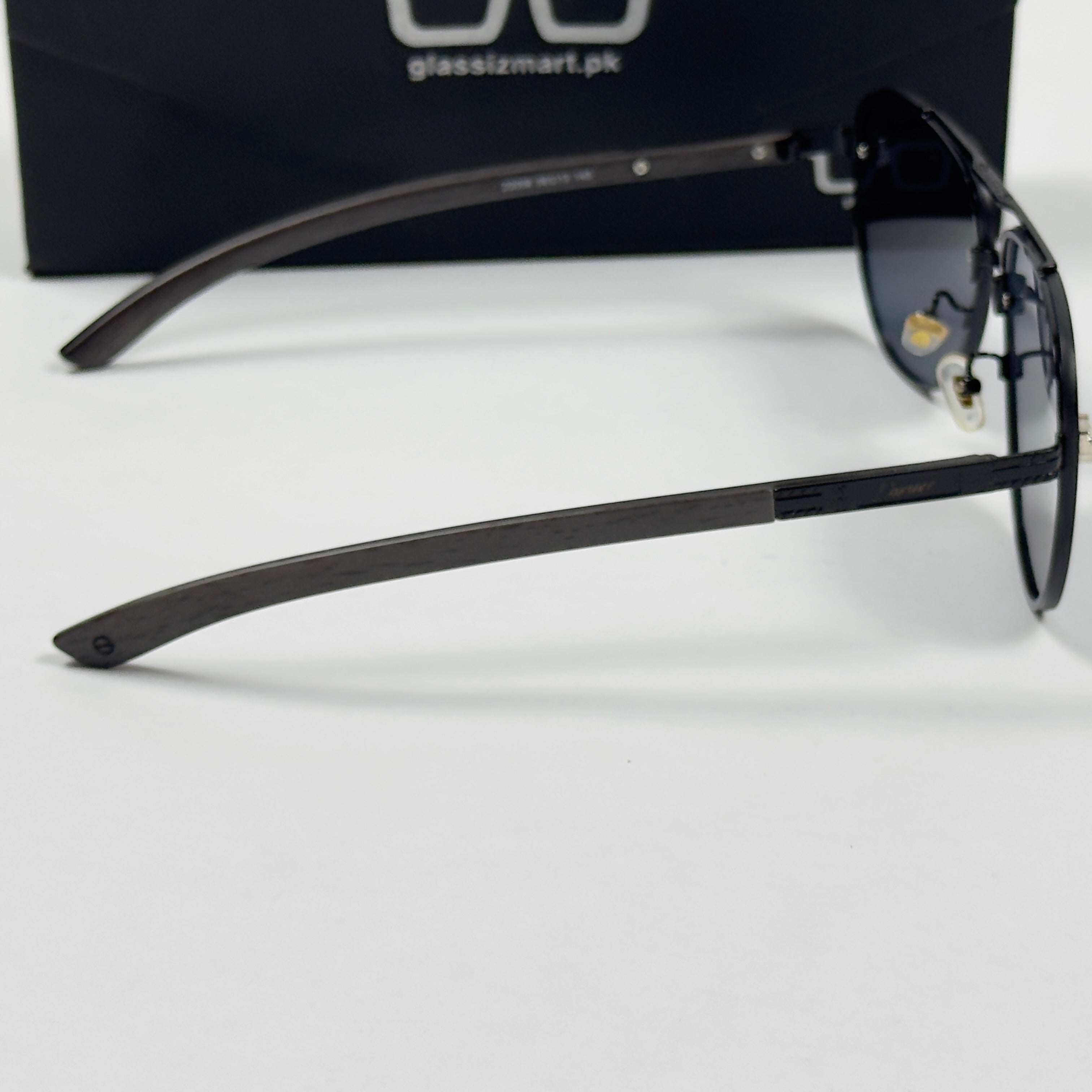 Cartier – 23058 – 59 – Black – Metal – Sunglasses – Unisex