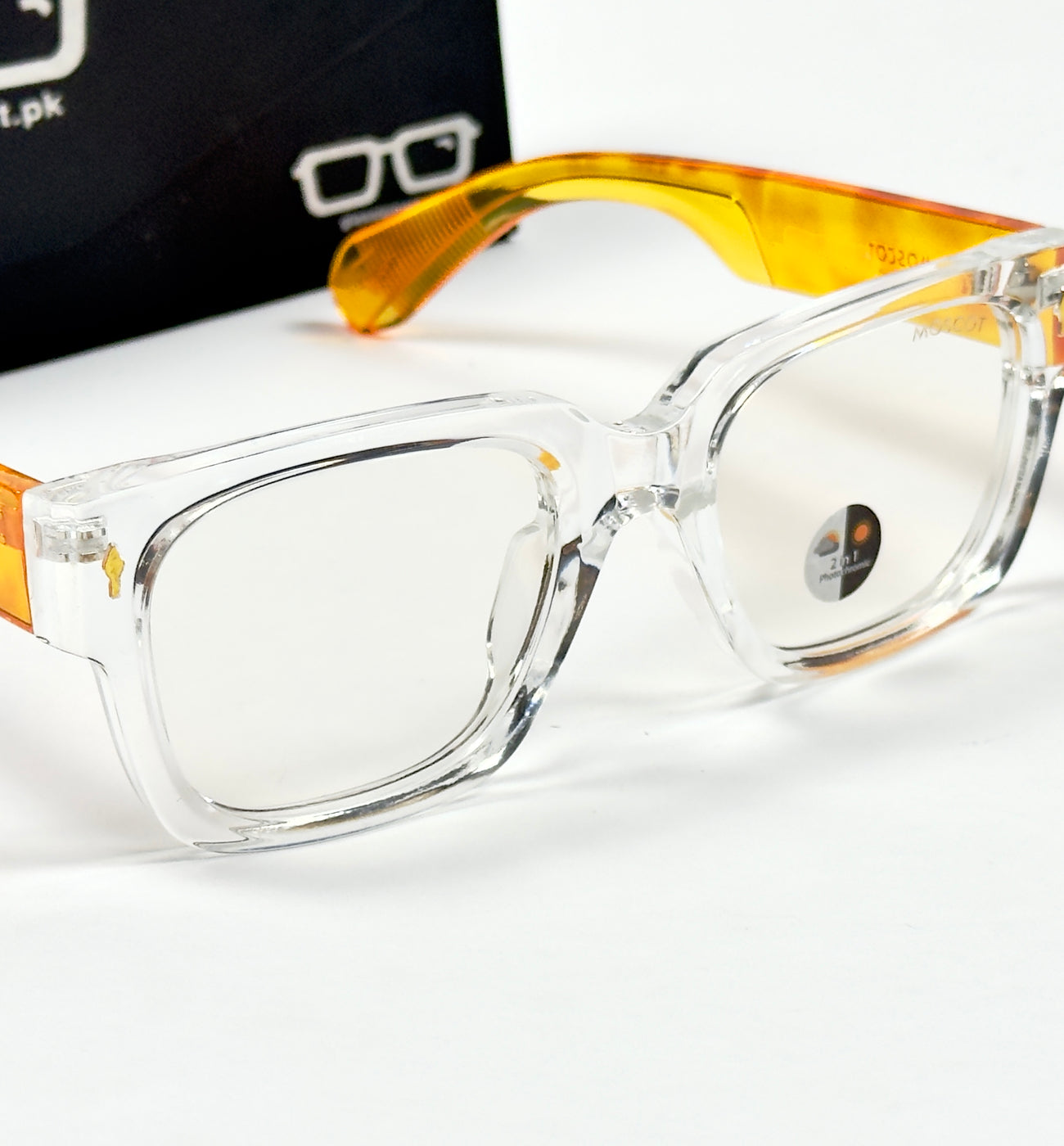 Moscot – P391 - 50 - Transparent Yellow – Acetate – Optics - Unisex (Transition)