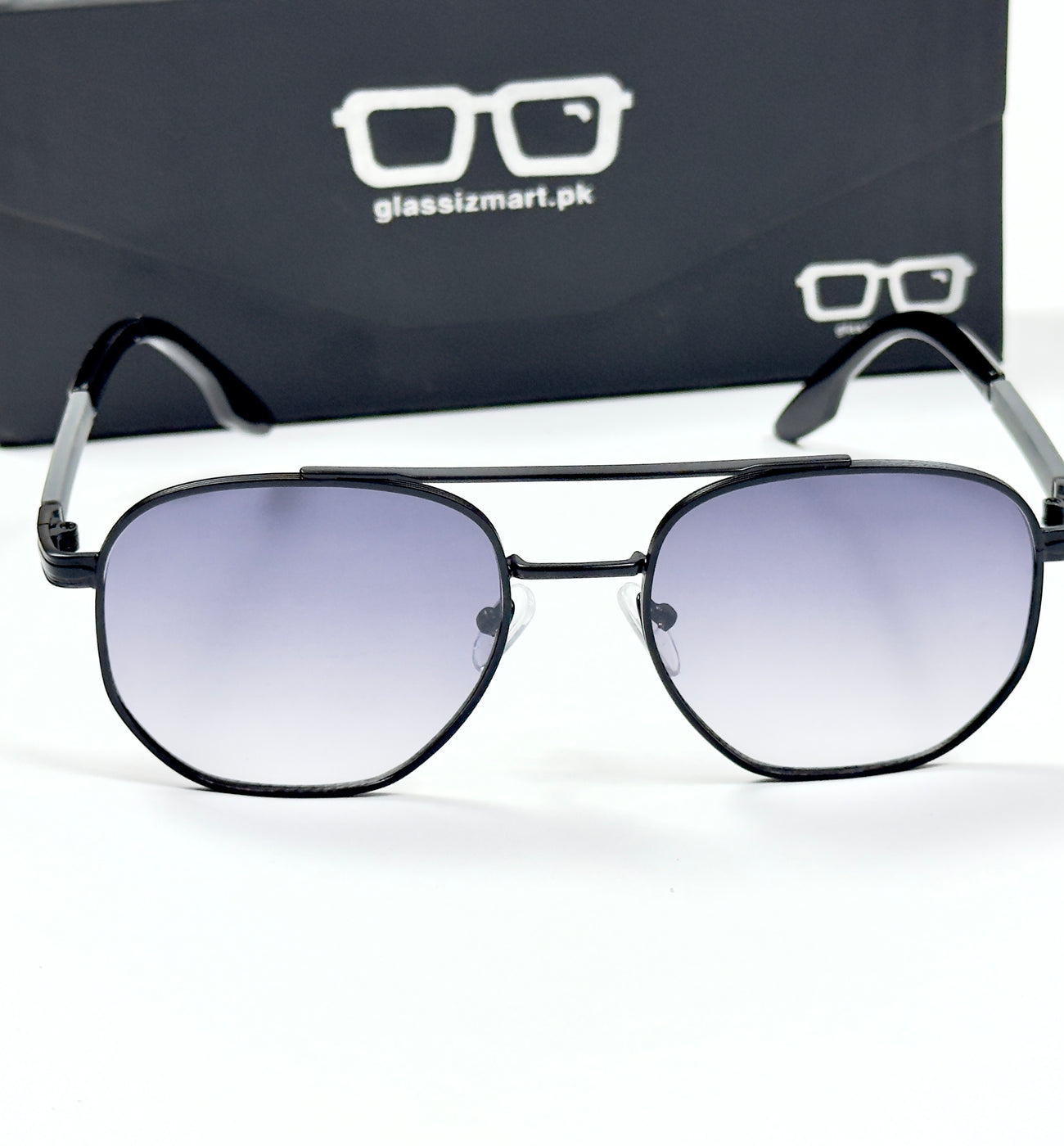 Louis Vuitton – 23004 – 64 – Black Gradient – Metal – Sunglasses – Unisex