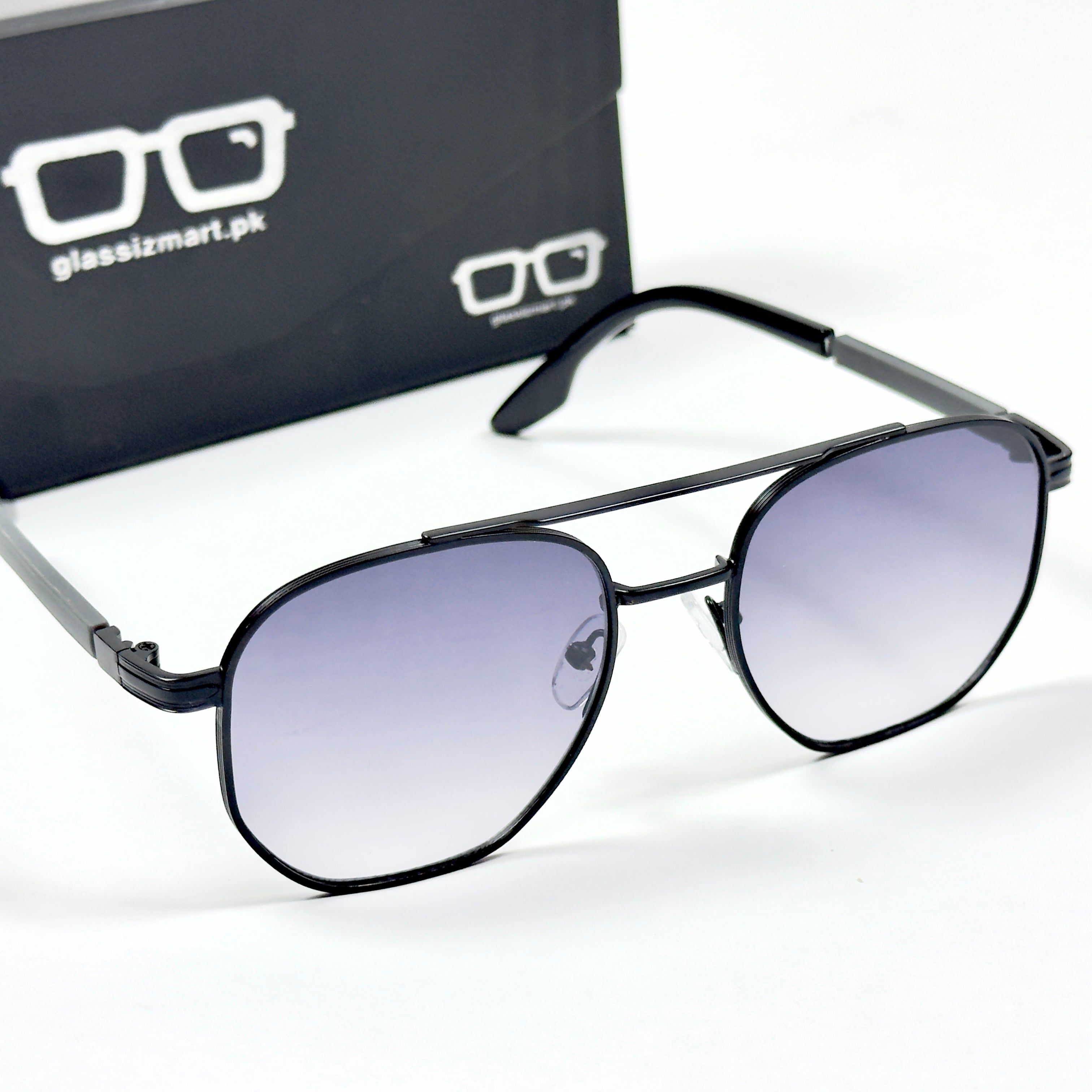 Louis Vuitton – 23004 – 64 – Black Gradient – Metal – Sunglasses – Unisex