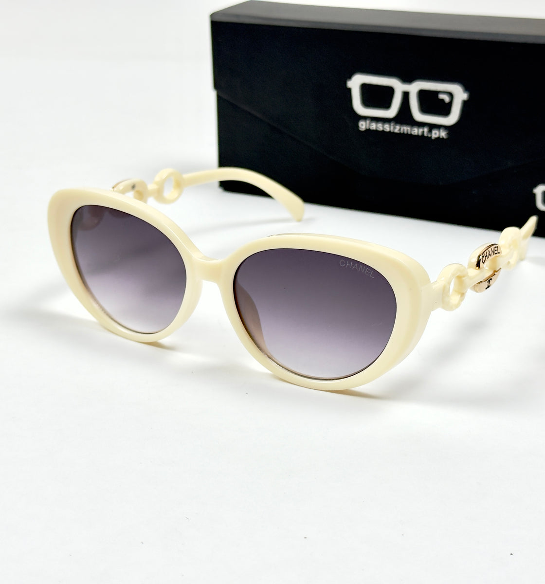 Chanel – 02405 – 55 - White Gradient – Acetate  – Sunglasses - Ladies