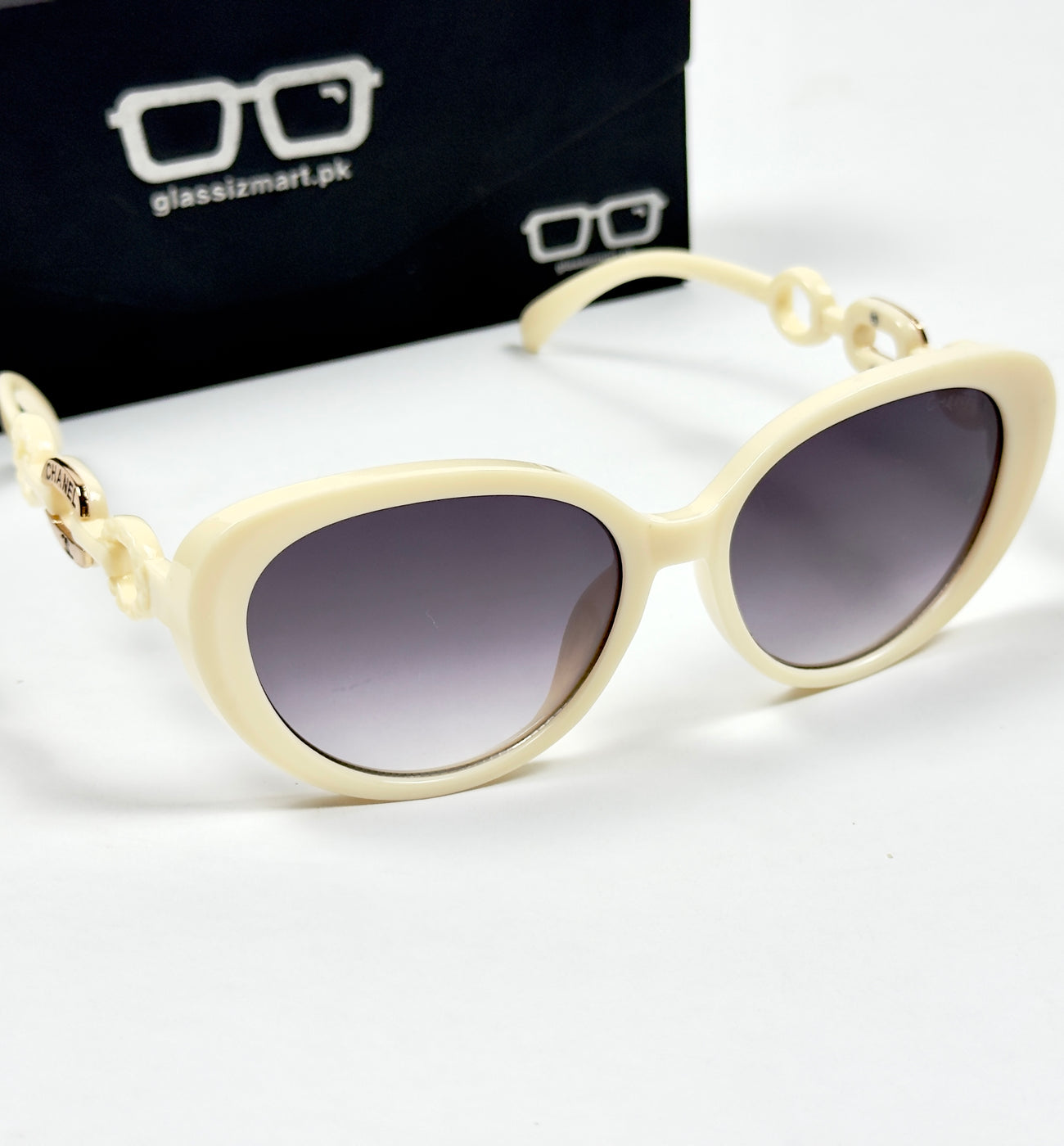 Chanel – 02405 – 55 - White Gradient – Acetate  – Sunglasses - Ladies