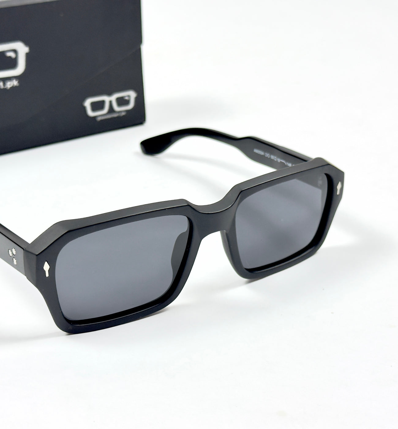 Moscot – 86346 – 55 - Black – Acetate  – Sunglasses - Unisex