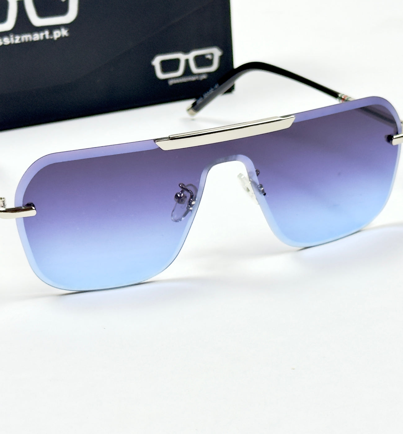 Gucci – 5021 – 52 – Silver Blue – Metal – Sunglasses – Unisex