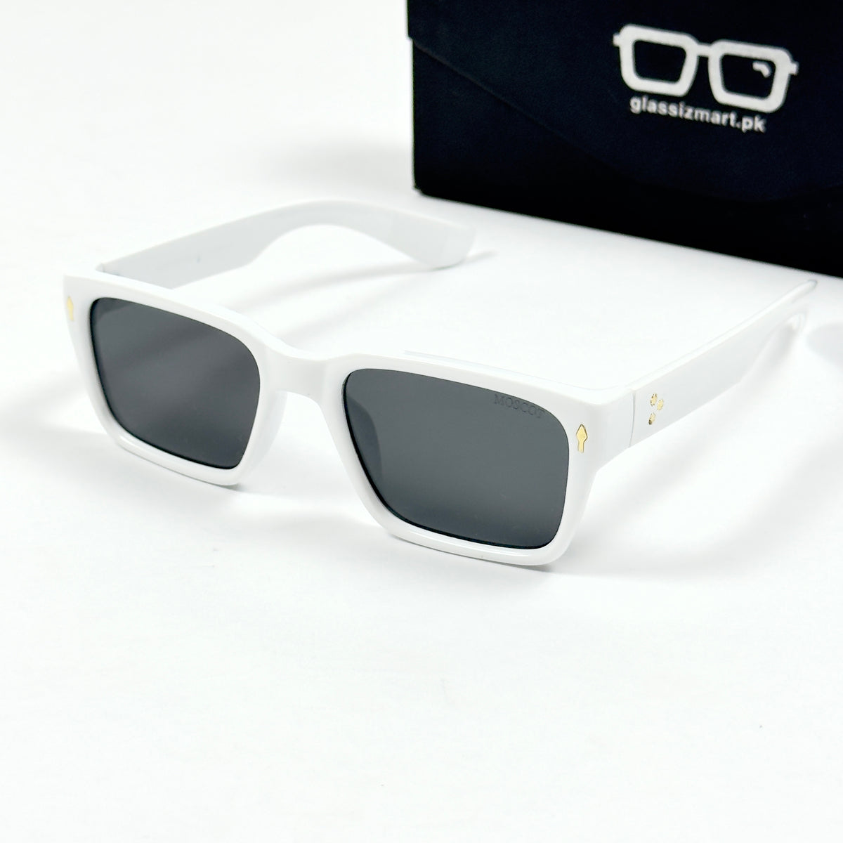 Moscot – 6507 – 54 - White Black – Acetate  – Sunglasses - Unisex