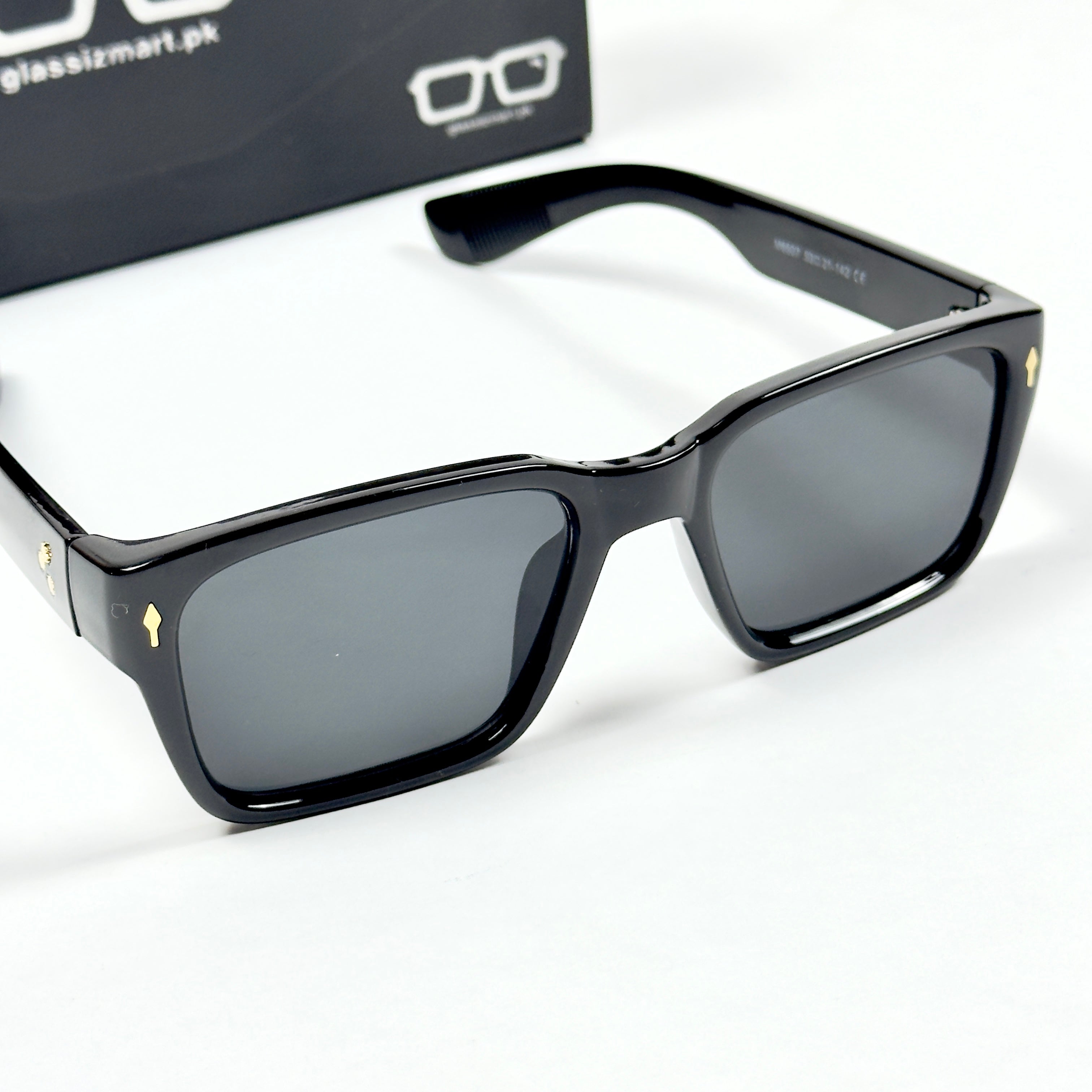 Moscot – 6507 – 53 - Black – Acetate  – Sunglasses - Unisex