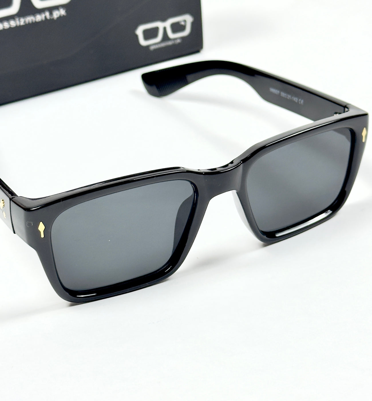 Moscot – 6507 – 53 - Black – Acetate  – Sunglasses - Unisex