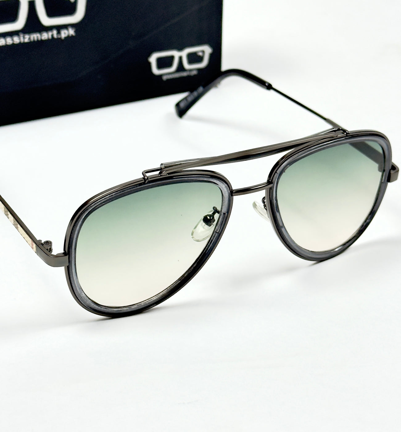 Burberry – 5011 – 50 - Green – Metal – Sunglasses - Unisex