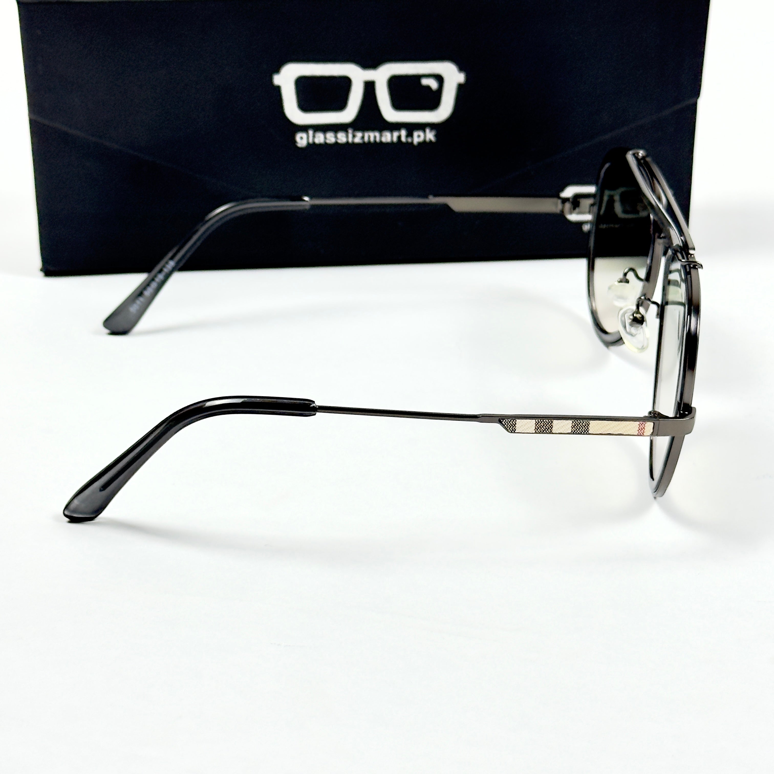 Burberry – 5011 – 50 - Green – Metal – Sunglasses - Unisex