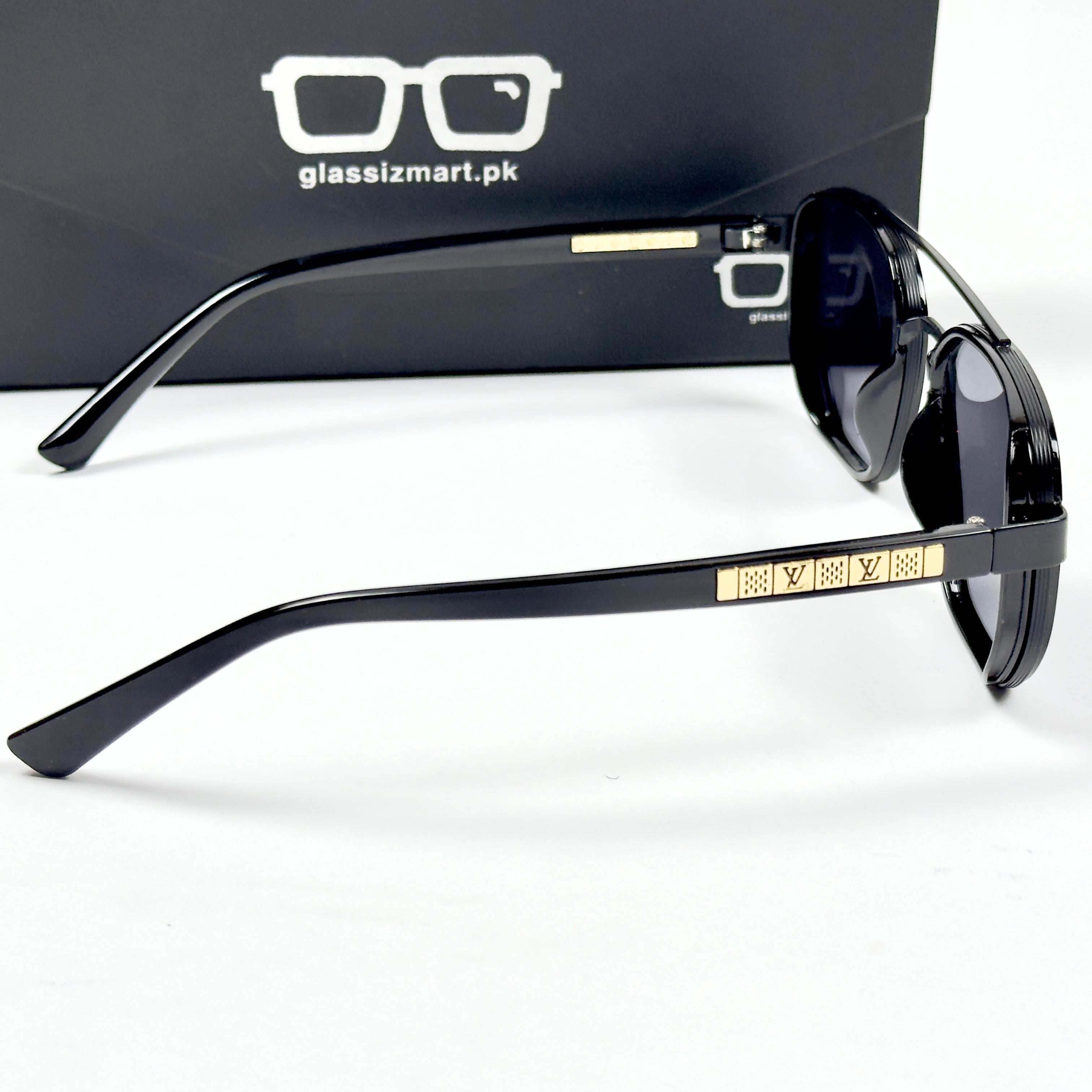 Louis Vuitton – 220 – 56 – Black – Metal – Sunglasses – Unisex