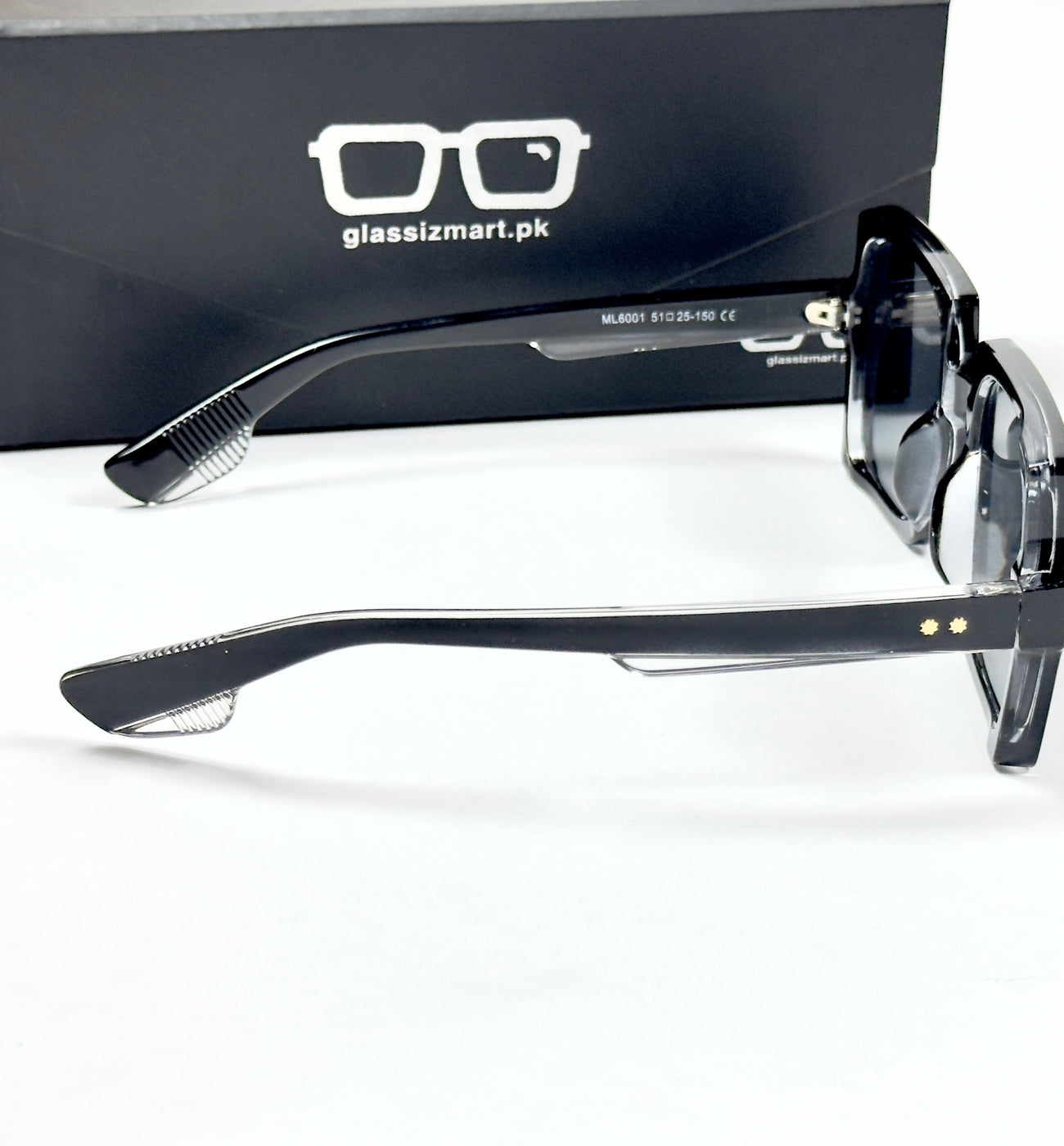 Moscot – 764 – 52 - Black – Acetate  – Sunglasses - Ladies