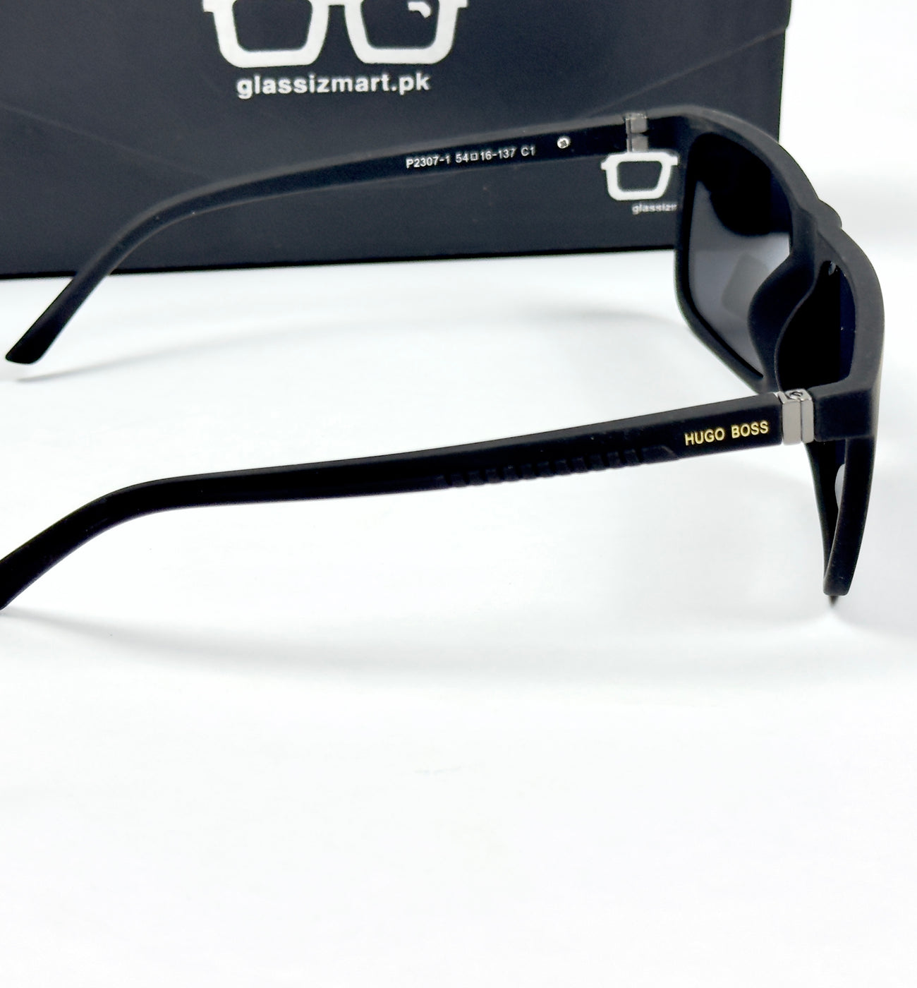 Hugo Boss – 2307 – 54 - Black – Acetate  – Sunglasses - Unisex