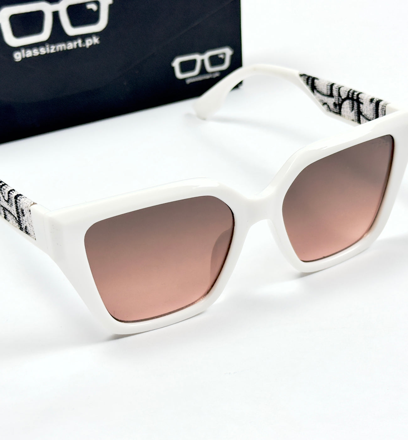 Dior – 540 - 45 – White Pink – Acetate – Sunglasses - Ladies