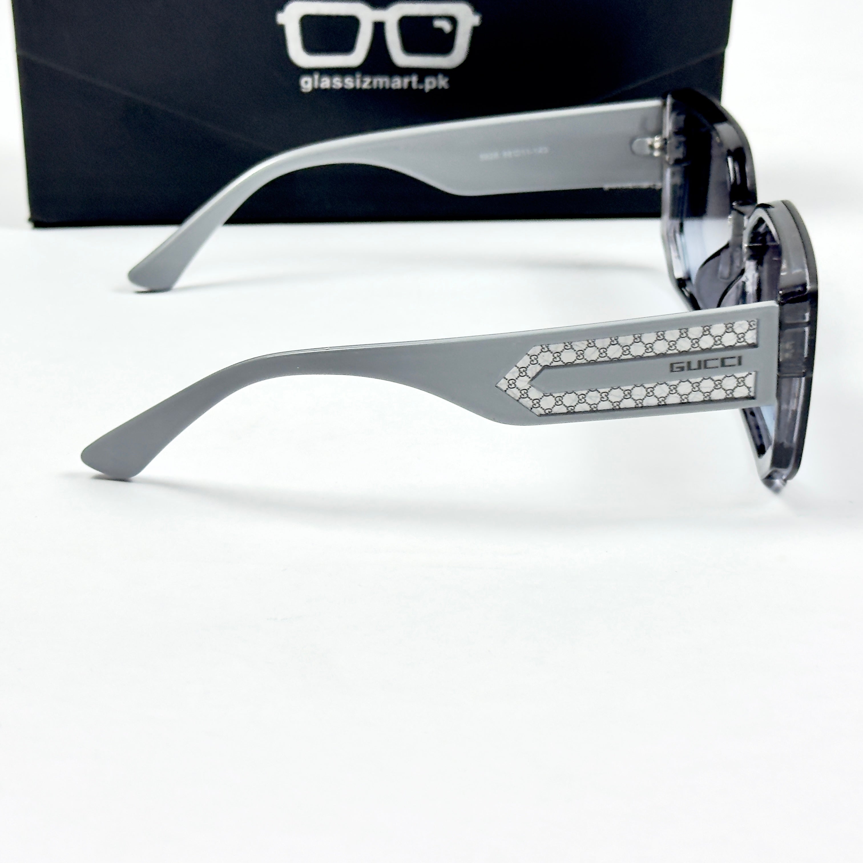 Gucci – 5826 - 66 – Grey – Acetate – Sunglasses - Ladies