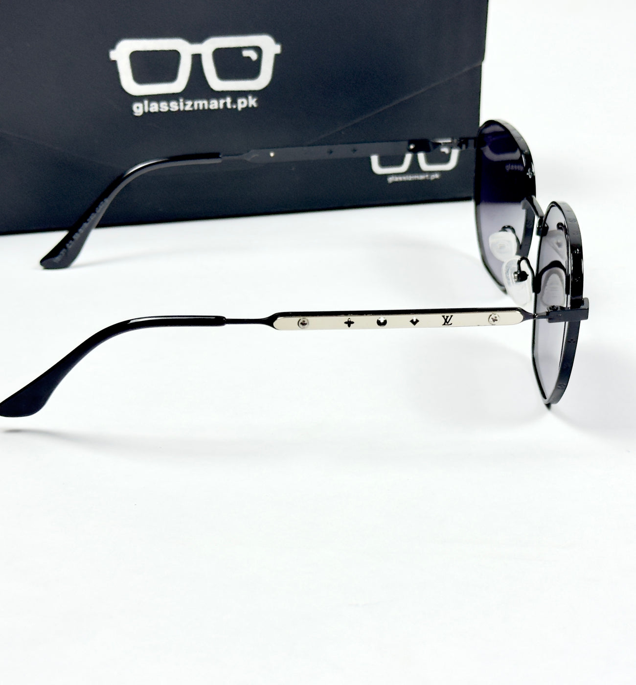 Louis Vuitton – 18131 – 55 – Silver Black – Metal - Sunglasses – Unisex