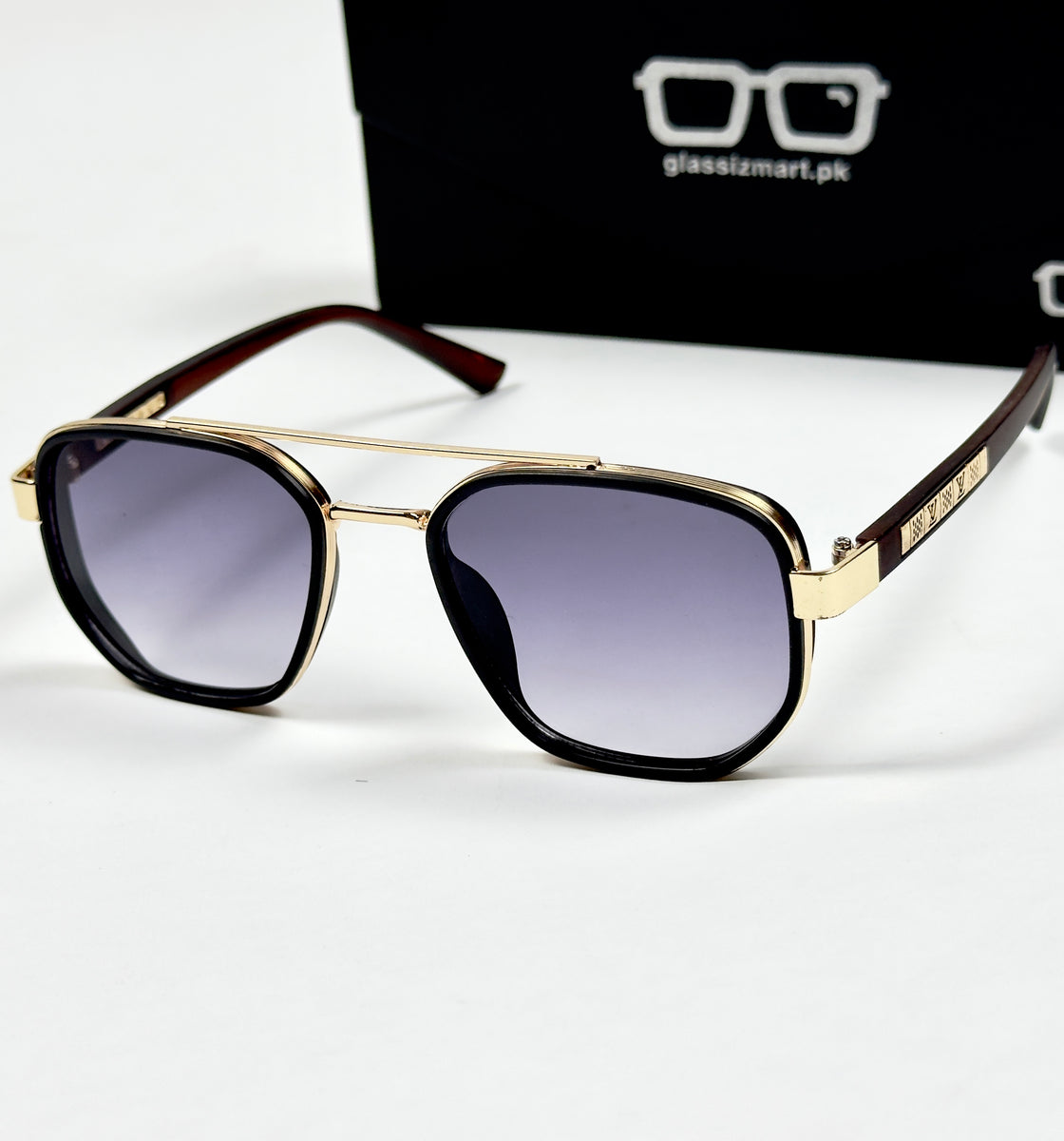 Louis Vuitton – 220 – 56 – Golden Black – Metal – Sunglasses – Unisex