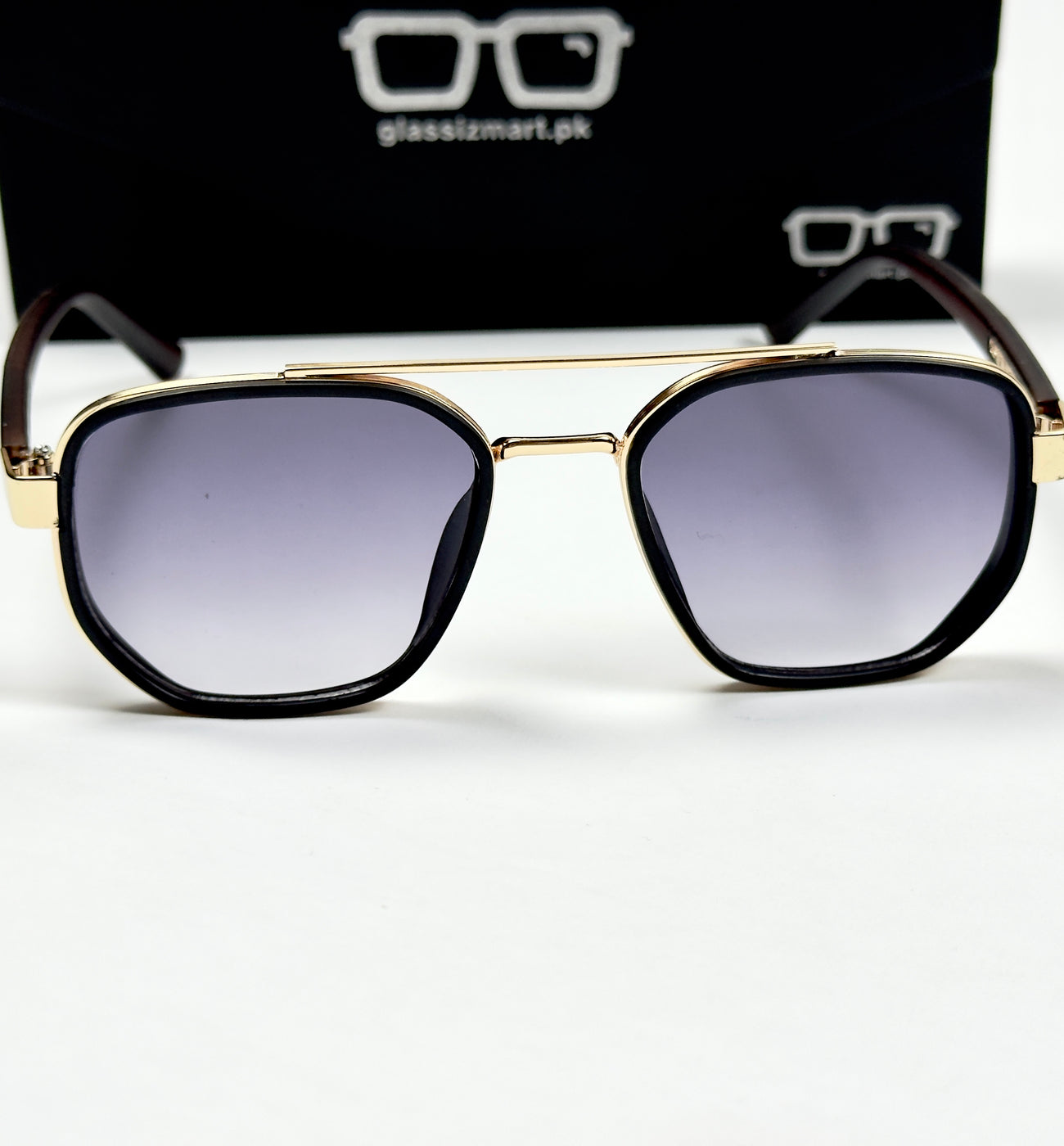 Louis Vuitton – 220 – 56 – Golden Black – Metal – Sunglasses – Unisex