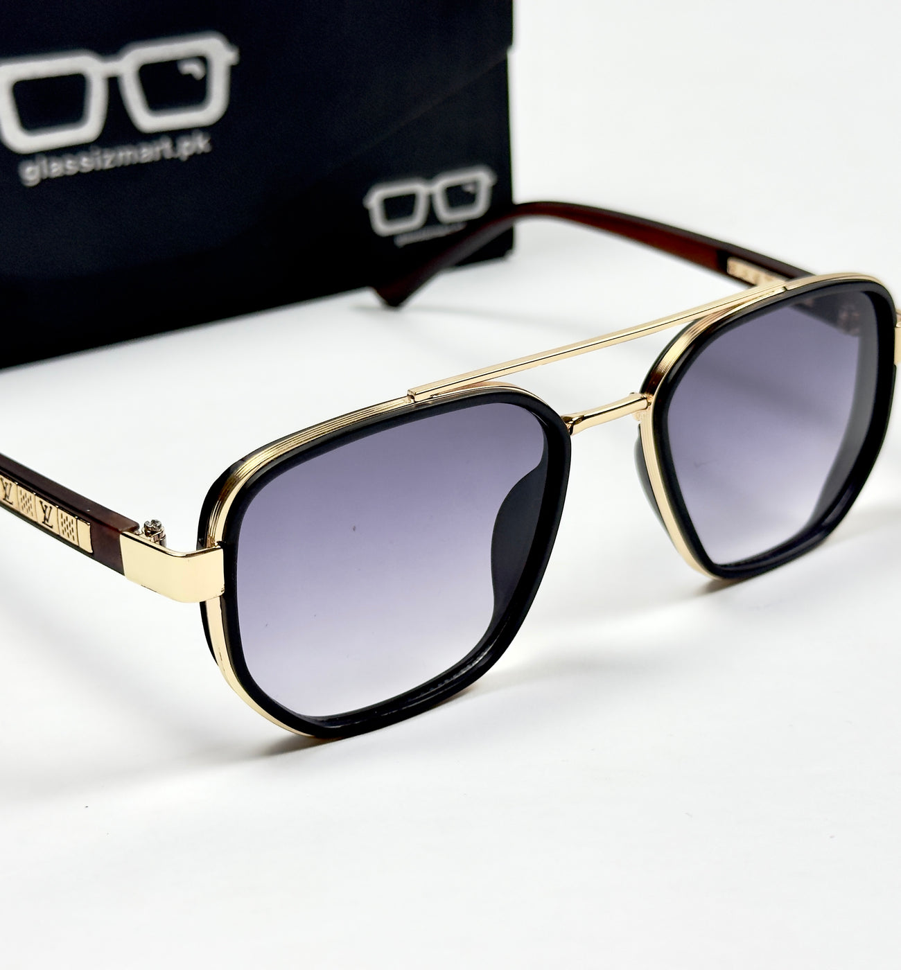 Louis Vuitton – 220 – 56 – Golden Black – Metal – Sunglasses – Unisex