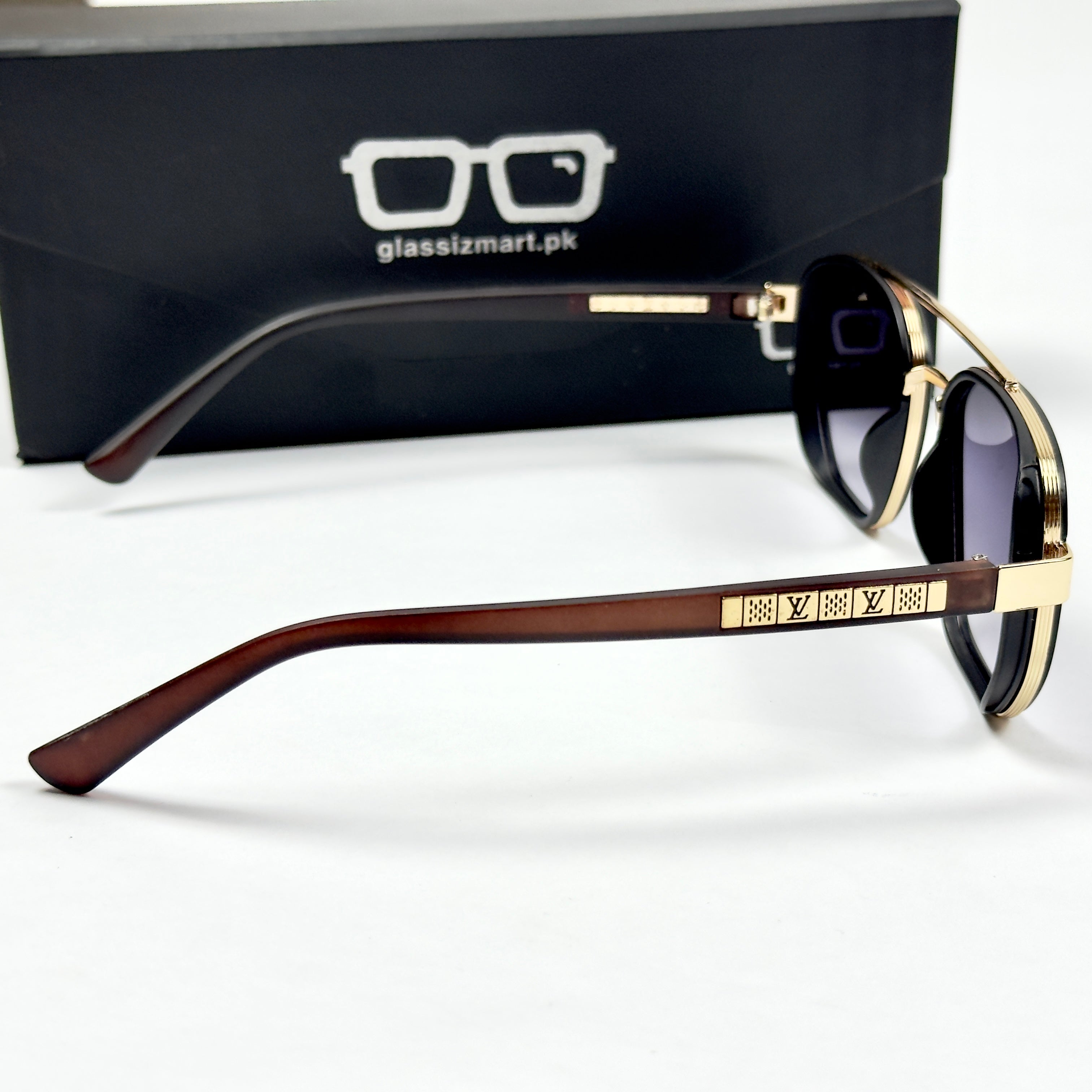 Louis Vuitton – 220 – 56 – Golden Black – Metal – Sunglasses – Unisex