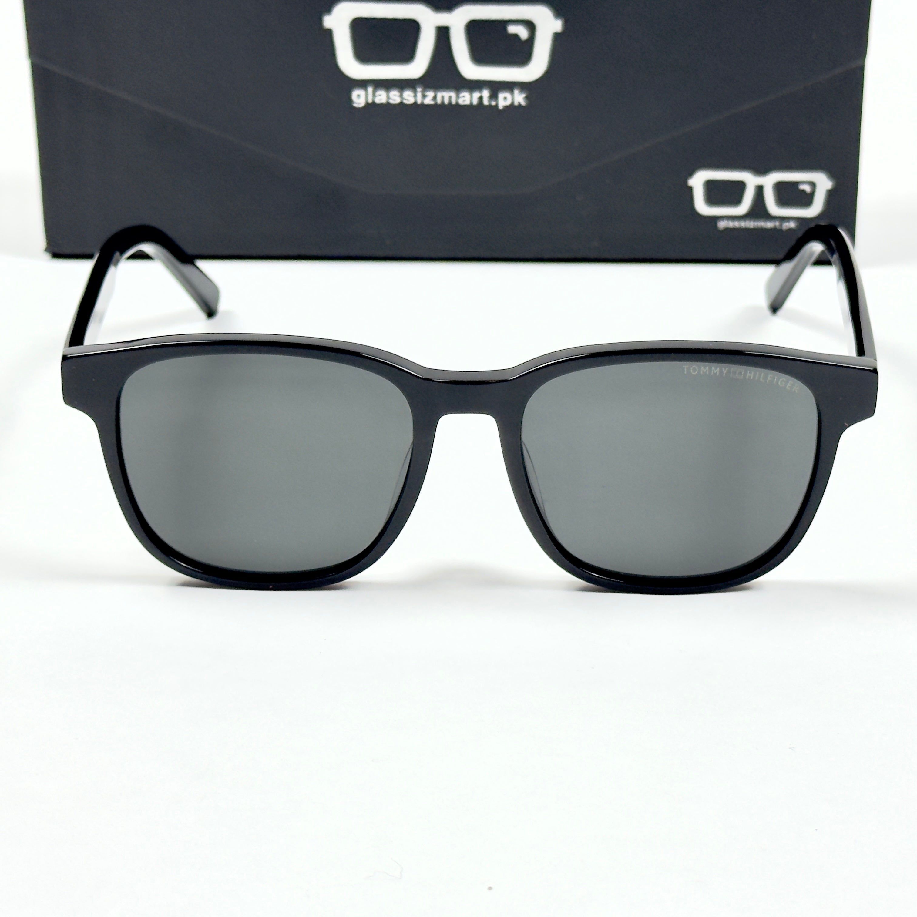 Tommy Hilfiger – 2202 – 51 – Black –  Acetate - Sunglasses – Unisex - Premium