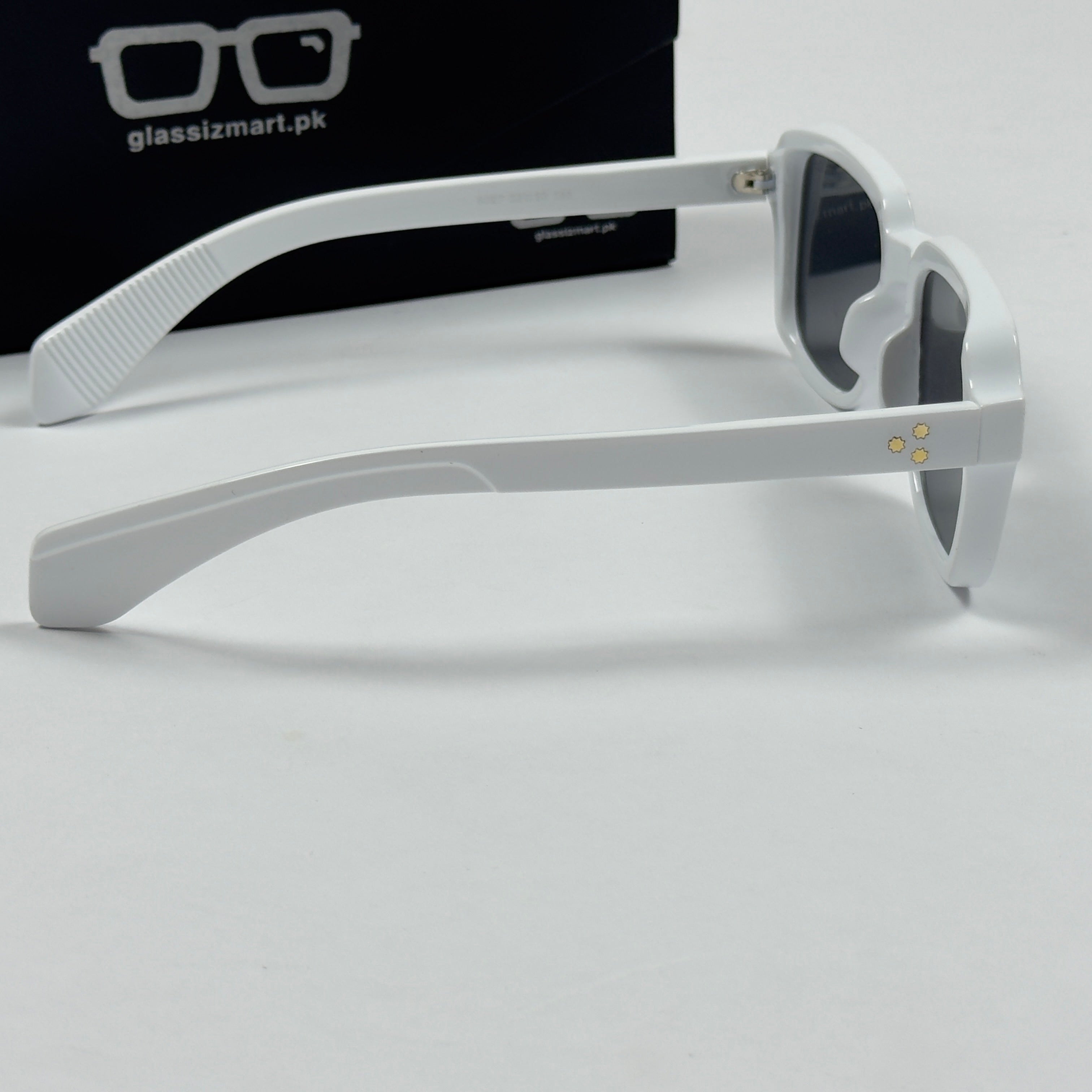 Moscot – 6027 – 52 - White Black – Acetate  – Sunglasses - Unisex
