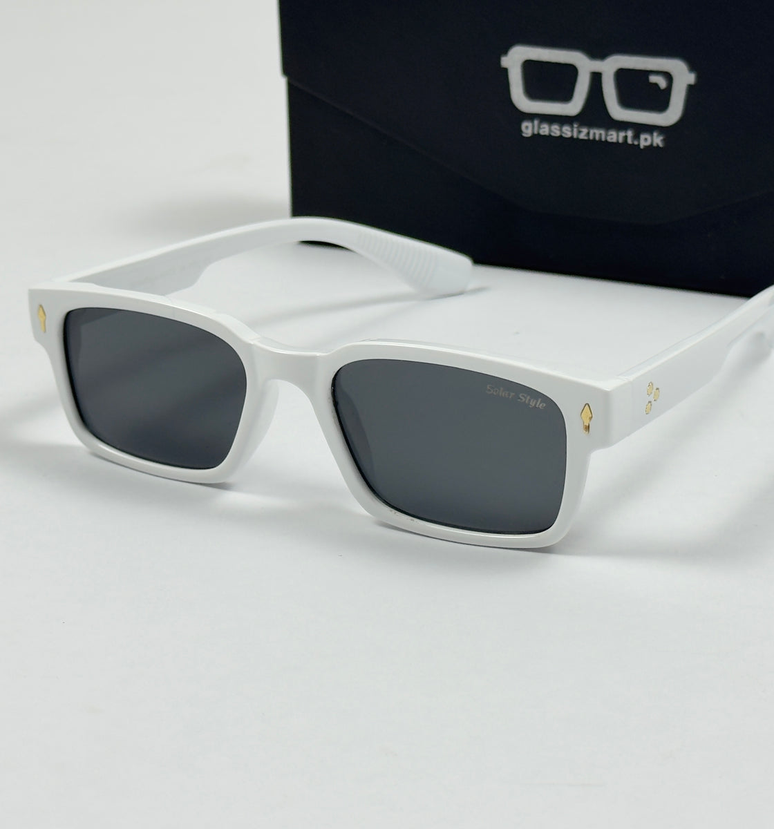 Moscot – 6041 – 53 - White Black – Acetate  – Sunglasses - Unisex