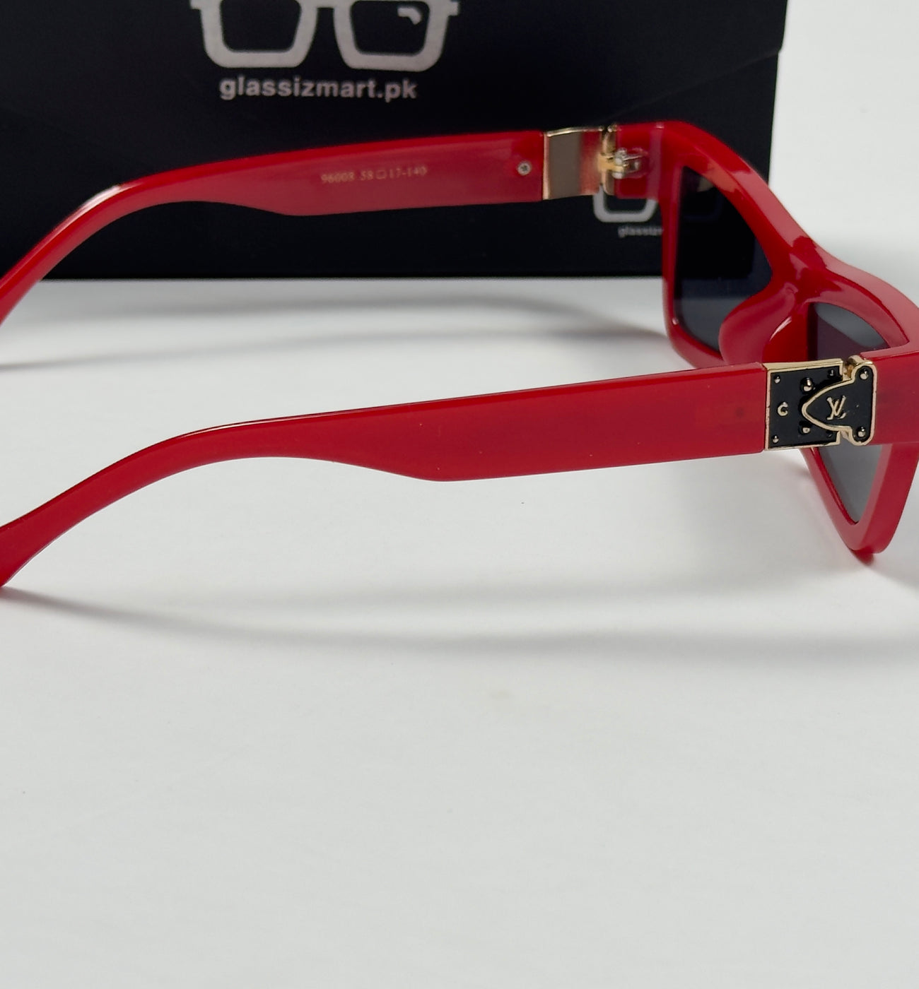 Louis Vuitton – 96008 – 58 – Red Black – Acetate  - Sunglasses – Unisex