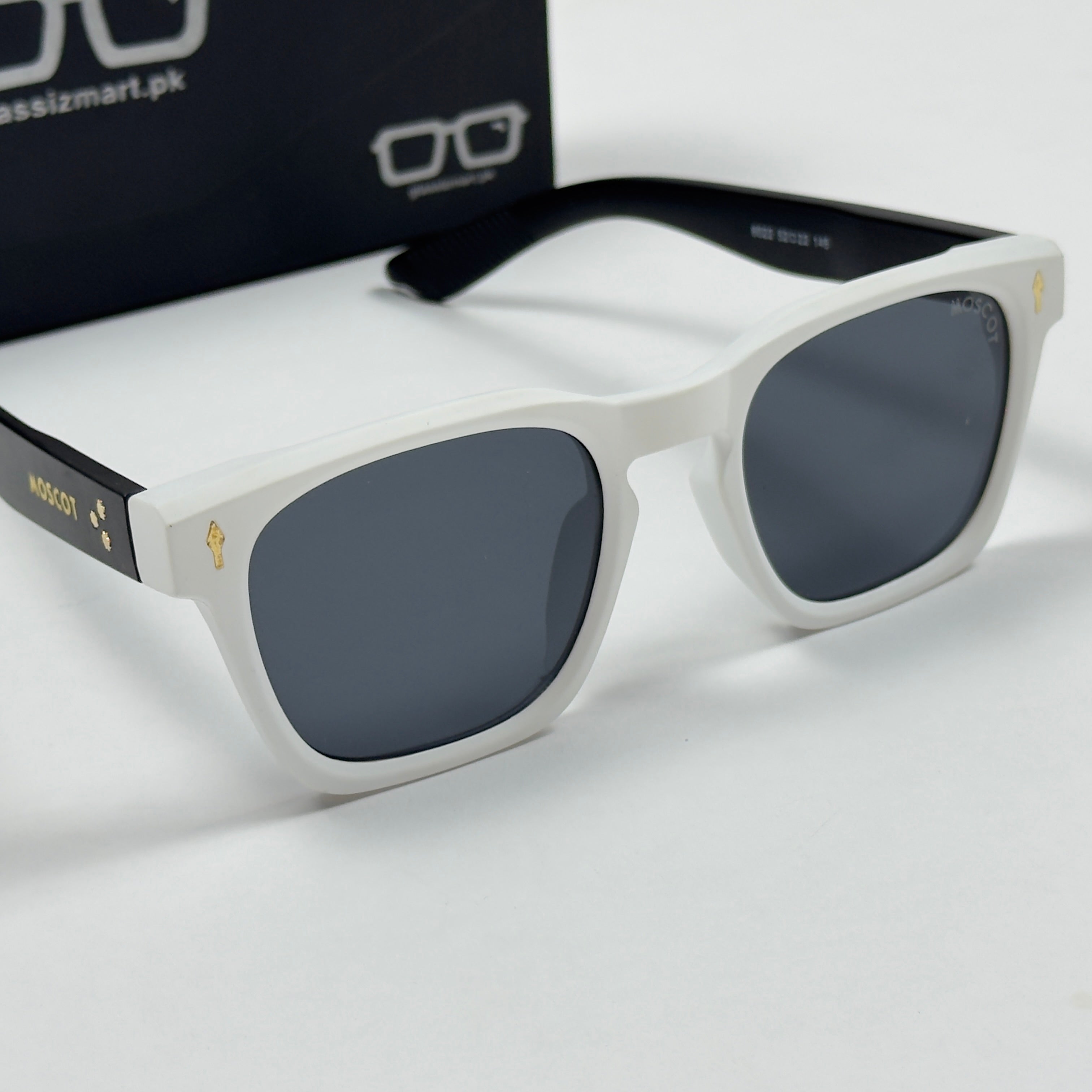Moscot – 6022 – 52 - White Black – Acetate  – Sunglasses - Unisex