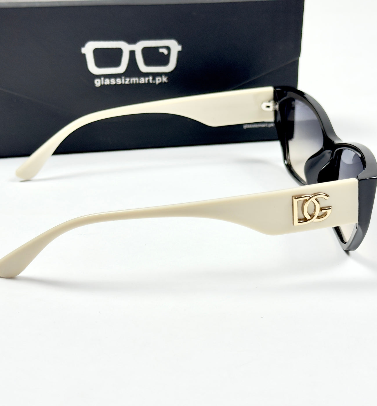 Dolce & Gabbana – 2091 – 56 – White Multi – Acetate – Sunglasses – Ladies