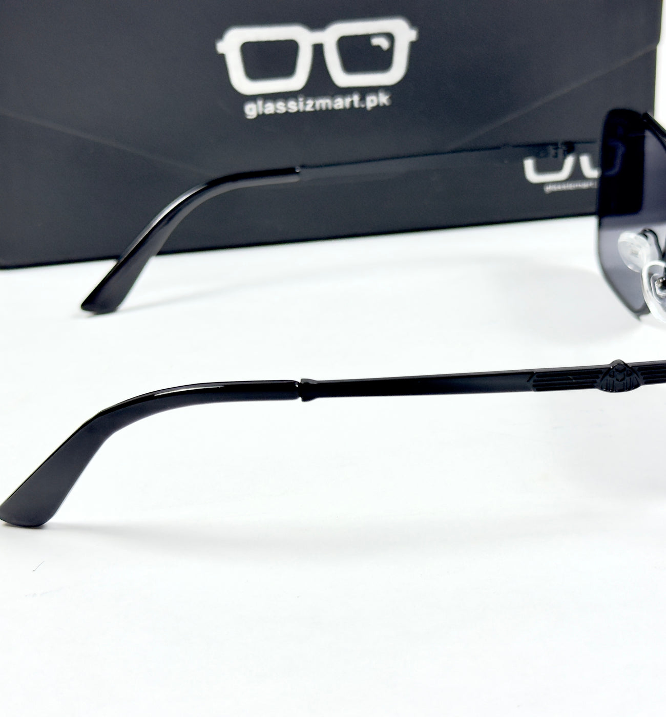 Maybach – 803 – 56 – Black –- Metal – Sunglasses – Unisex