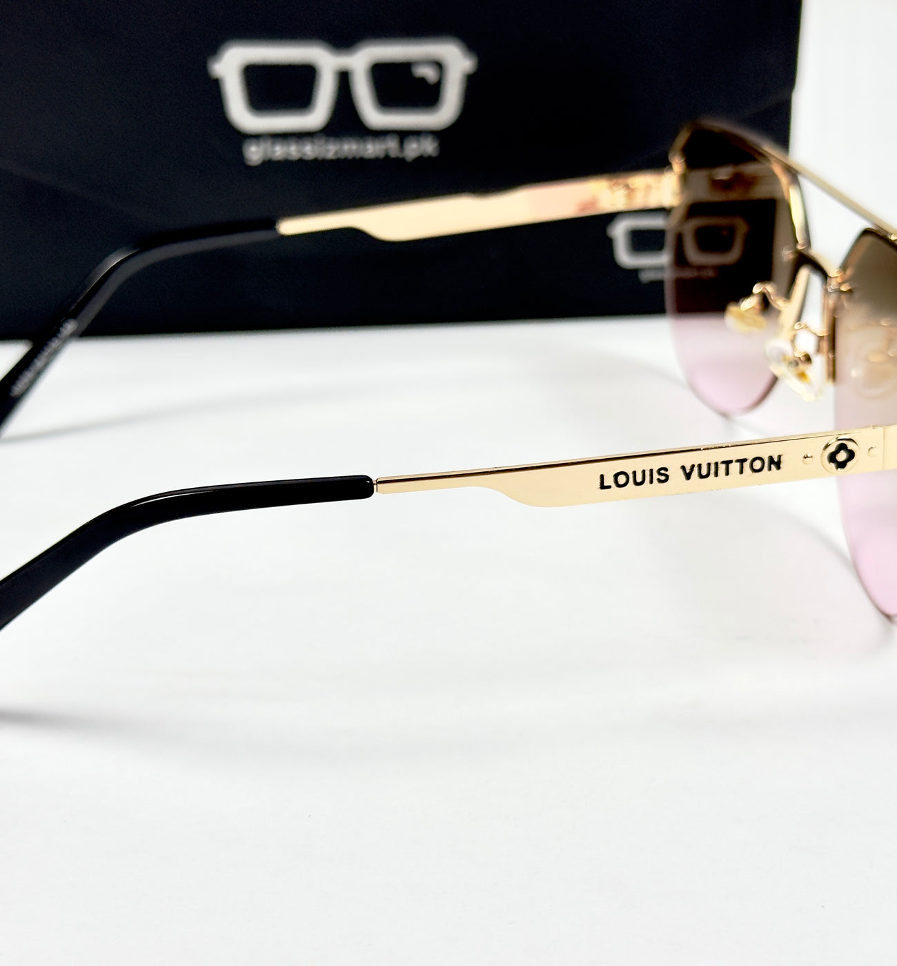 Louis Vuitton – 10255 – 64 – Pink – Metal – Sunglasses – Unisex