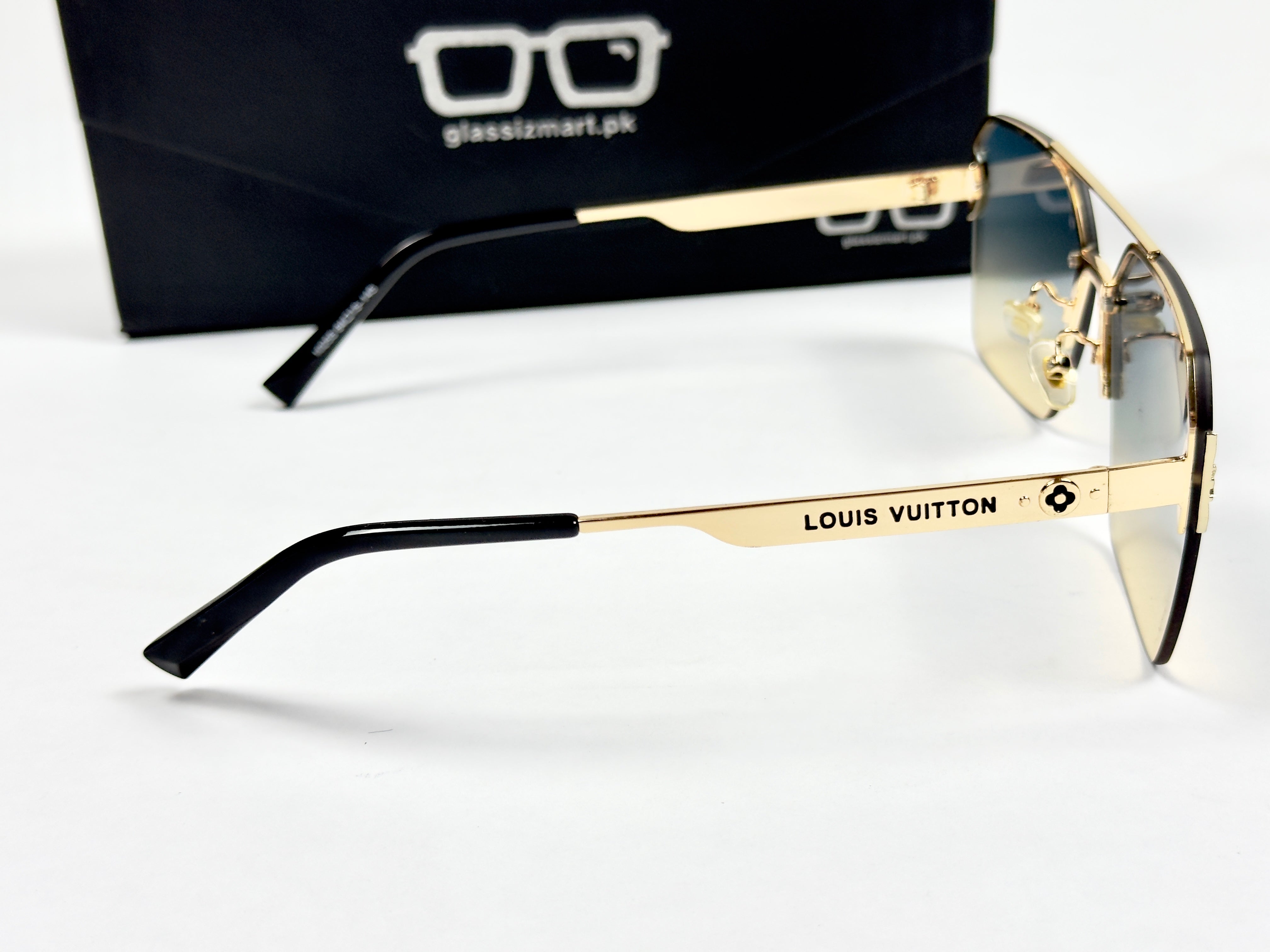 Louis Vuitton – 10255 – 64 – Multi – Metal – Sunglasses – Ladies